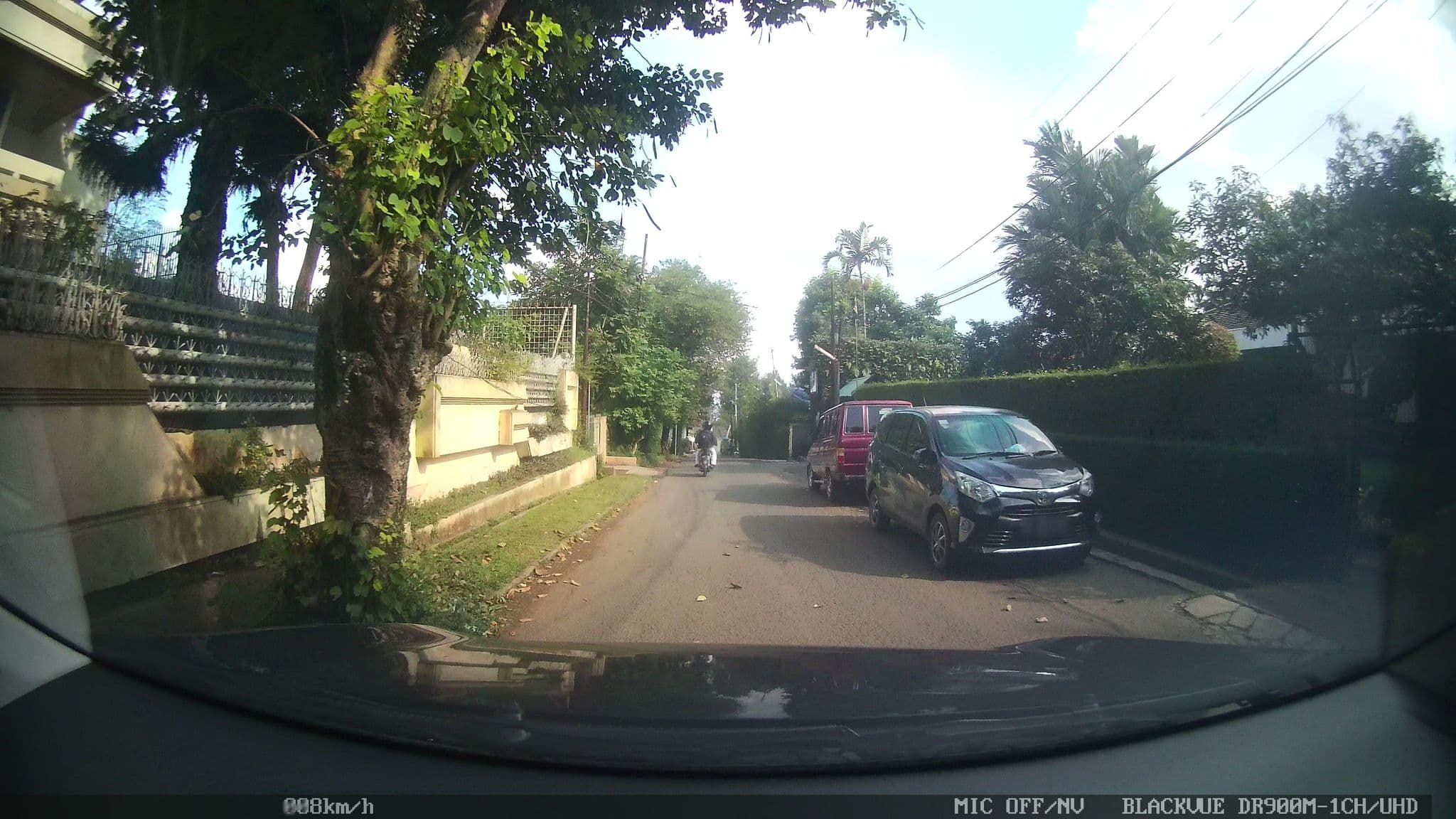 Street view near The House Tour Hotel, Bandung — © kaart_2 (CC BY-SA · Mapillary)