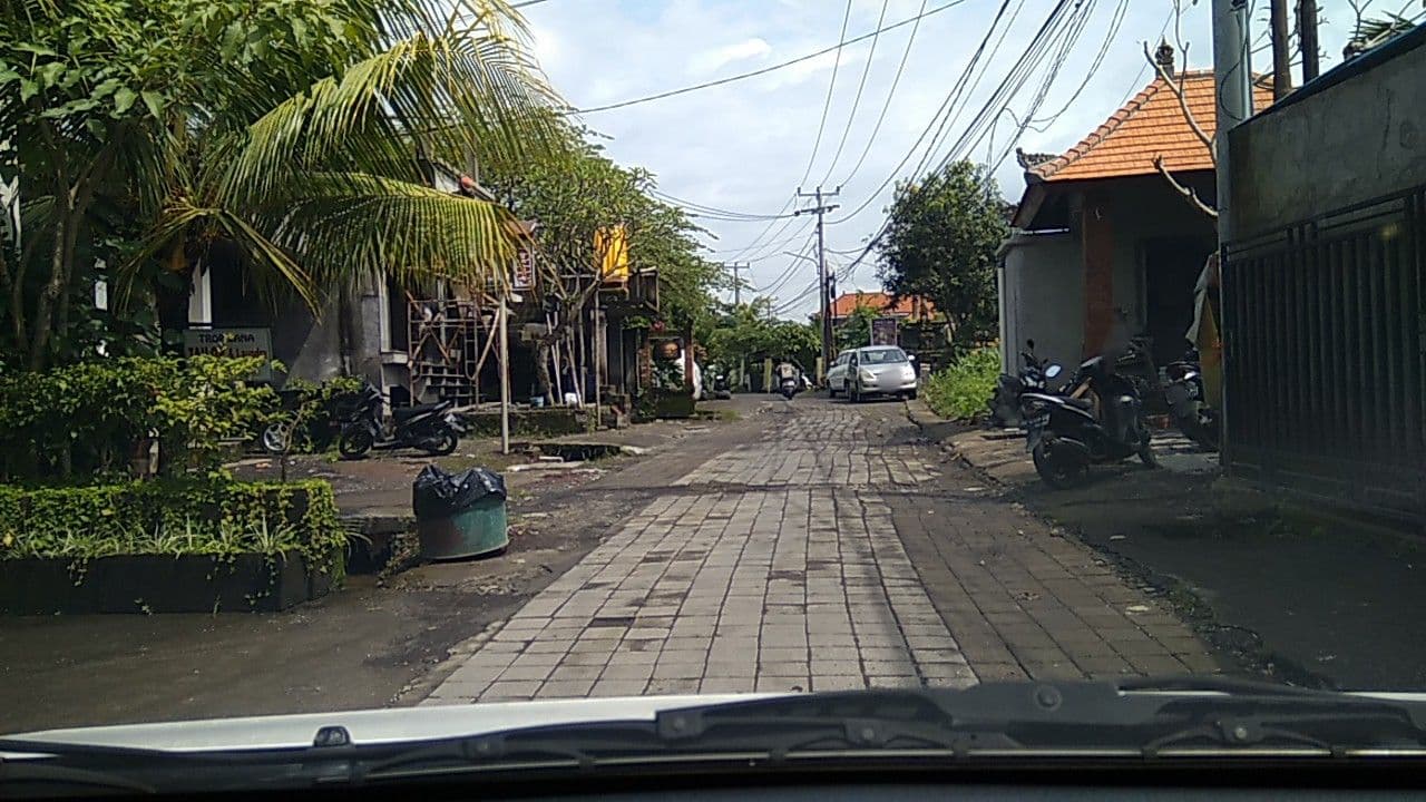 Street view near Puri Bayu 2, Ubud