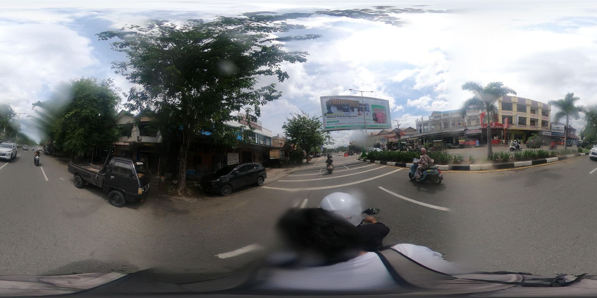 Street view near Wisma Nusa Cendana, Banda Aceh — © rgtm_ryuiki (CC BY-SA · Mapillary)
