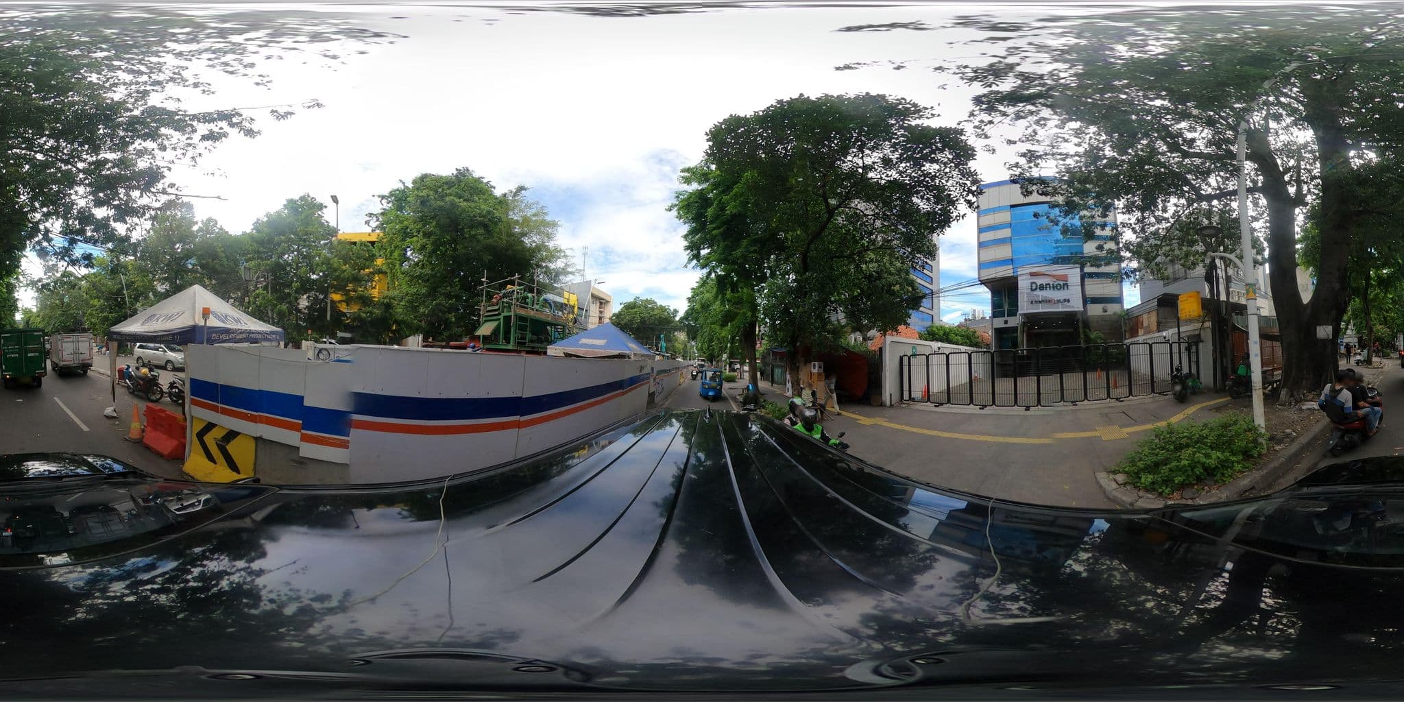 Street view near Simple Inn, Jakarta — © Kaart---360 (CC BY-SA · Mapillary)