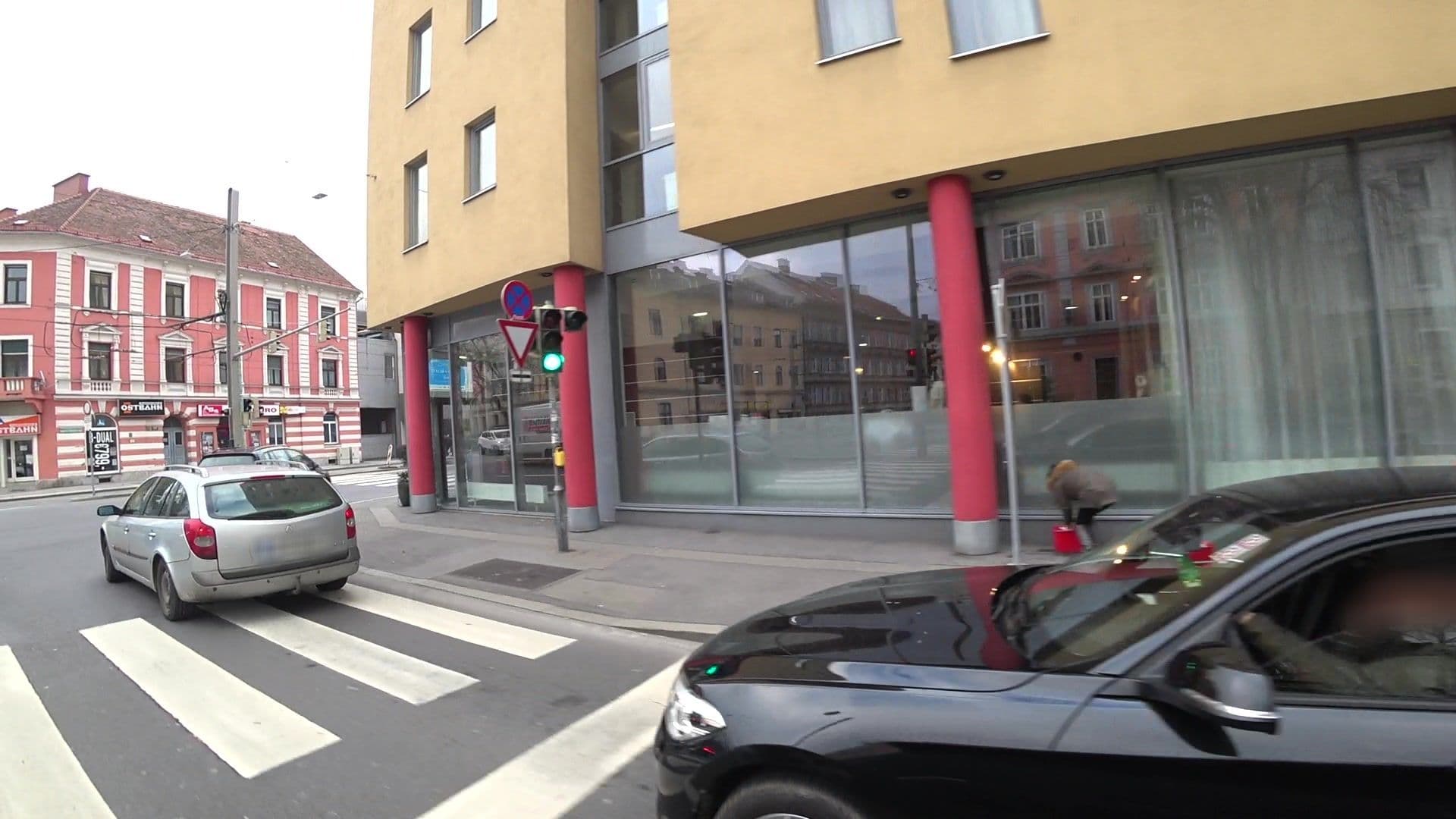 Street view near PLAZA INN Graz City, Jakomini — © josealb (CC BY-SA · Mapillary)