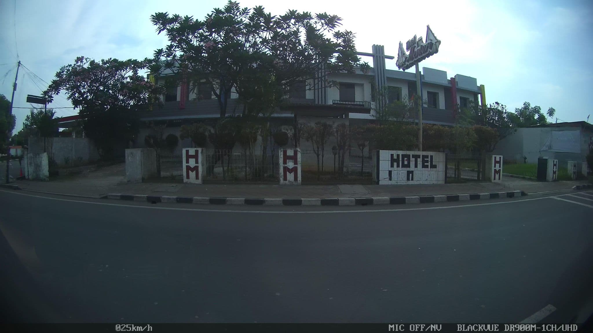 Street view near Mentari, Tangerang — © kaart_2 (CC BY-SA · Mapillary)
