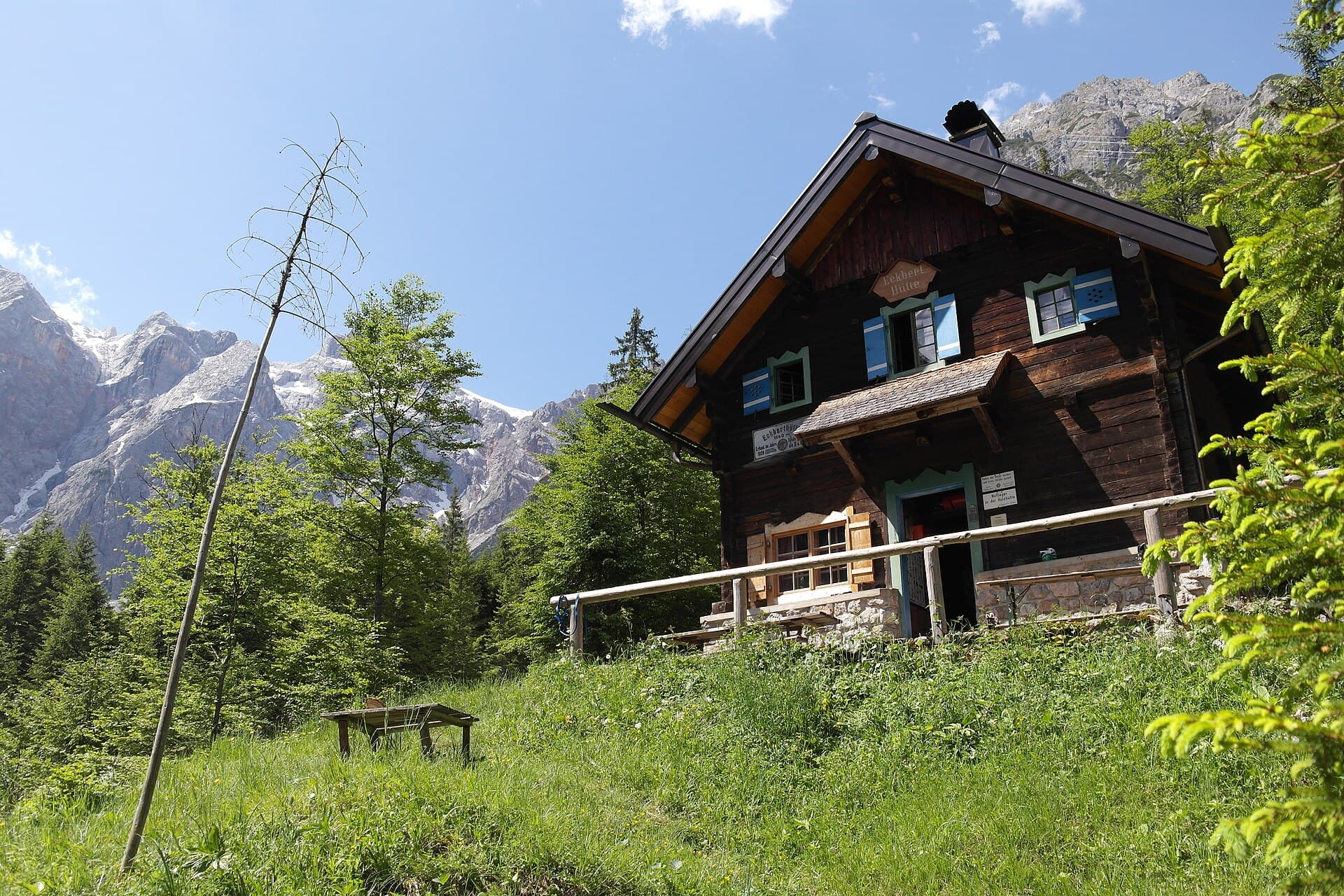 Eckberthütte (via Wikimedia Commons, CC BY-SA 4.0)