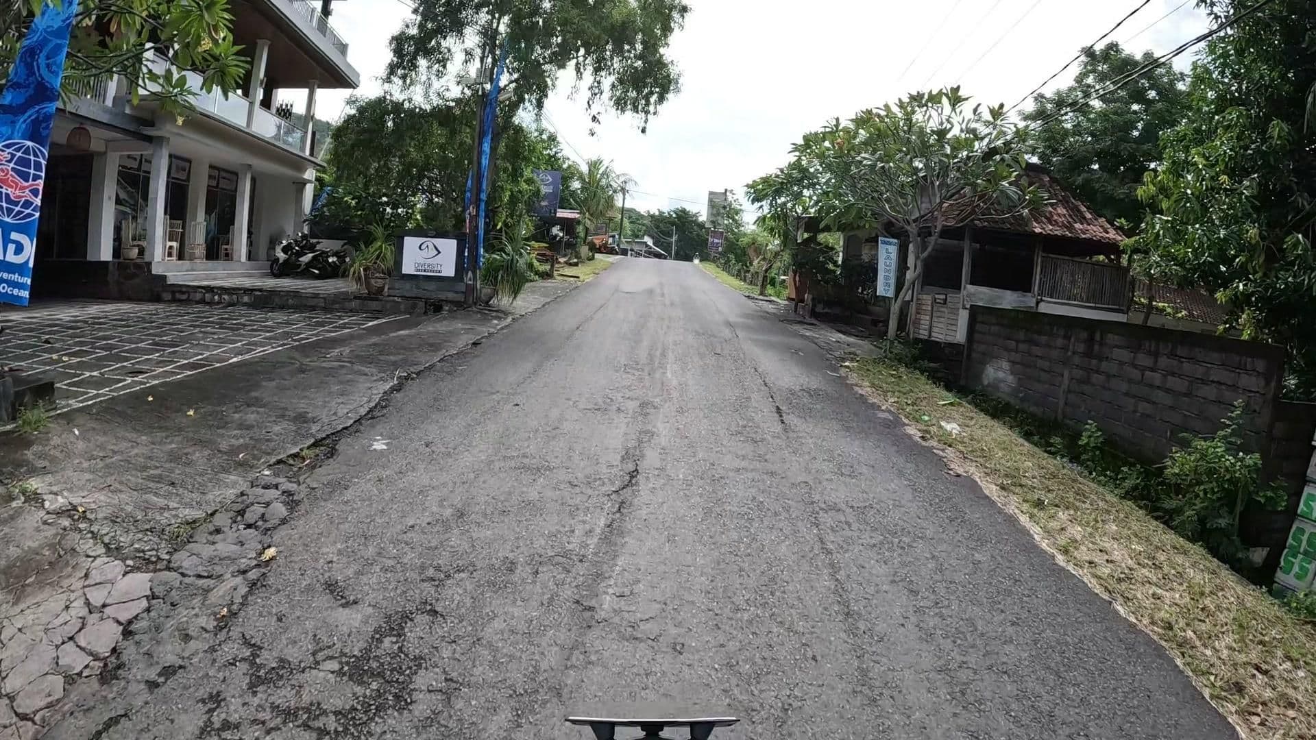 Street view near Sahera hotel, Amlapura — © lucomsky (CC BY-SA · Mapillary)