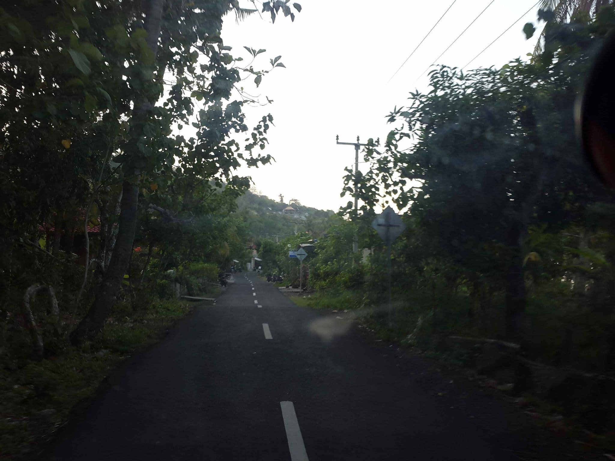 Street view near Juan Beach Bungalows, Klungkung