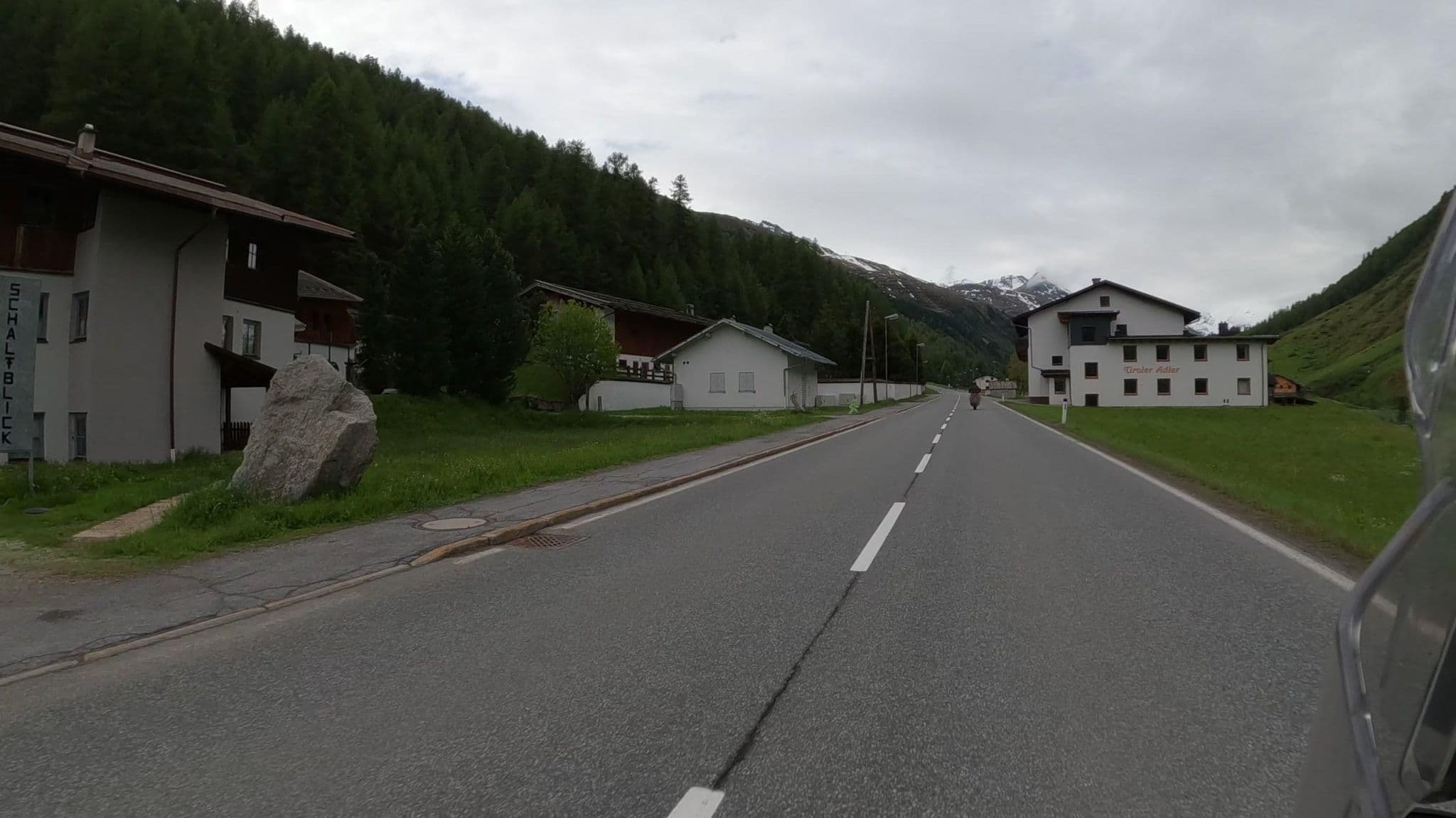 Street view near Haus Schalfblick, Sölden — © crami (CC BY-SA · Mapillary)