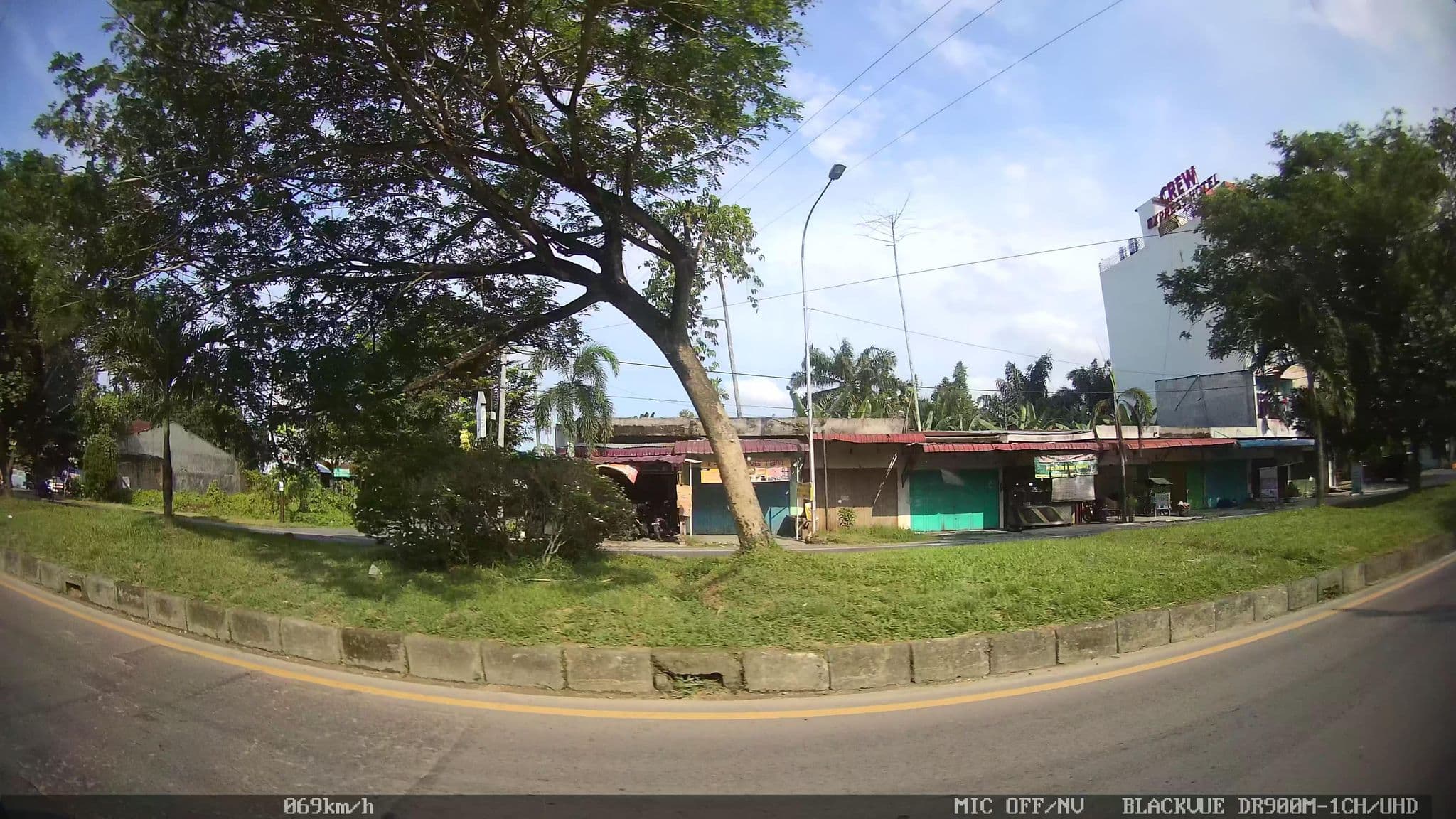 Street view near KNO hotel, Percut — © kaart_2 (CC BY-SA · Mapillary)