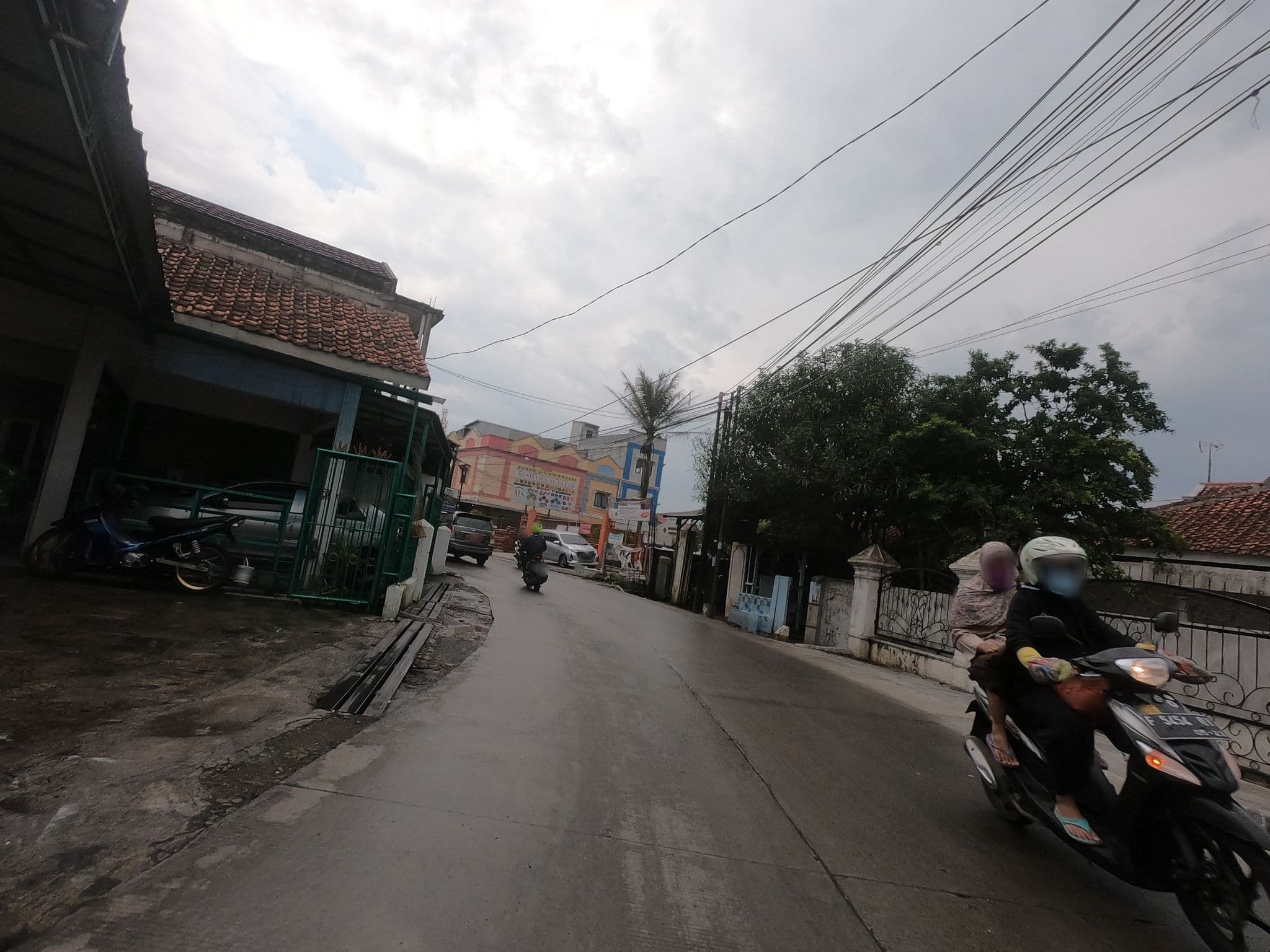 Street view near Rmh bg Zahedy, Bogor — © hannurahosea (CC BY-SA · Mapillary)