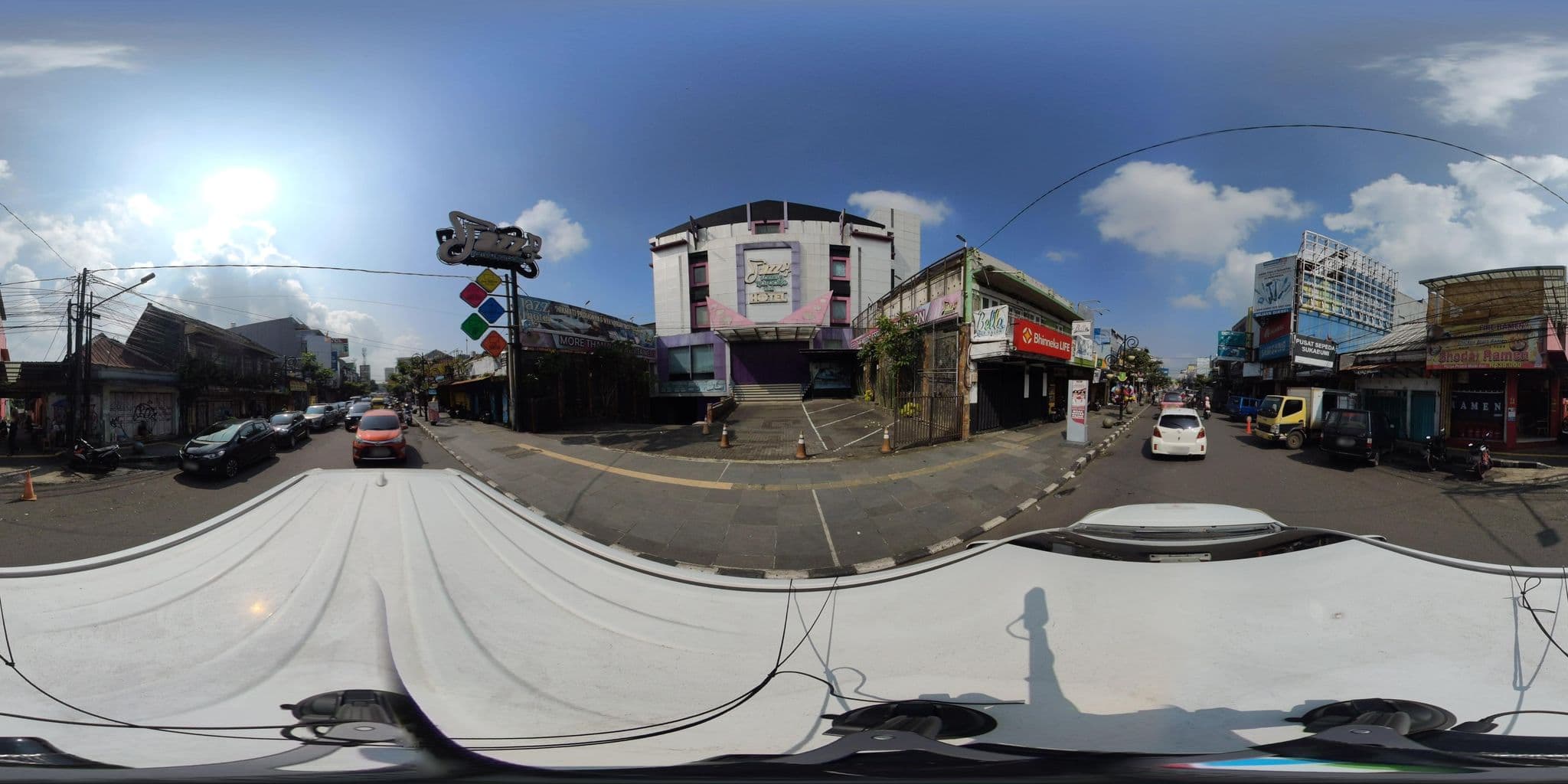 Street view near Jazz, Sukabumi — © danbjoseph (CC BY-SA · Mapillary)