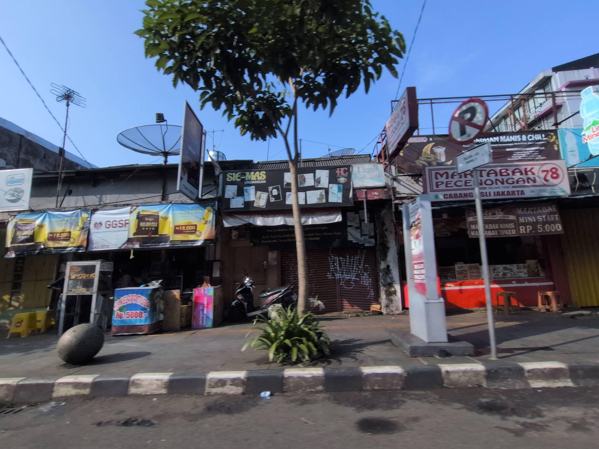 Street view near Hotel Sukabumi Indah, Sukabumi — © danbjoseph (CC BY-SA · Mapillary)