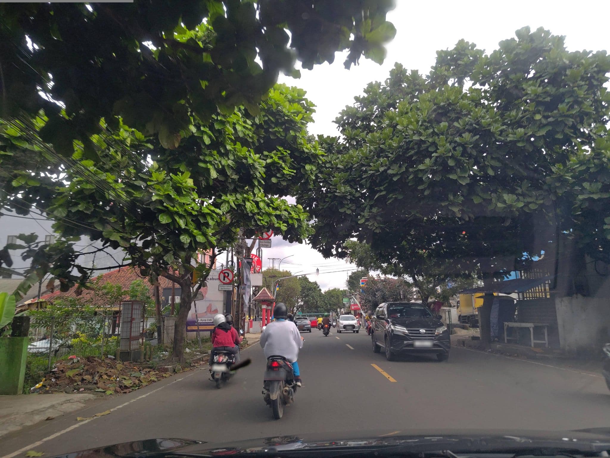 Street view near Ciaul Indah, Sukabumi — © FotoPeta (CC BY-SA · Mapillary)