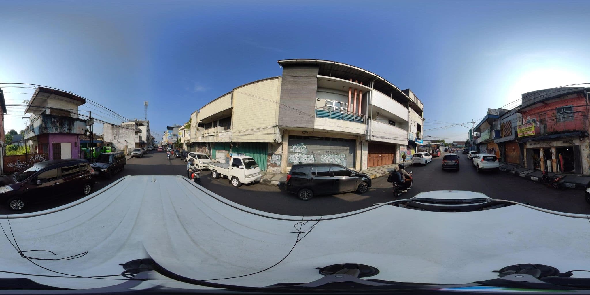Street view near Teratai, Sukabumi — © danbjoseph (CC BY-SA · Mapillary)