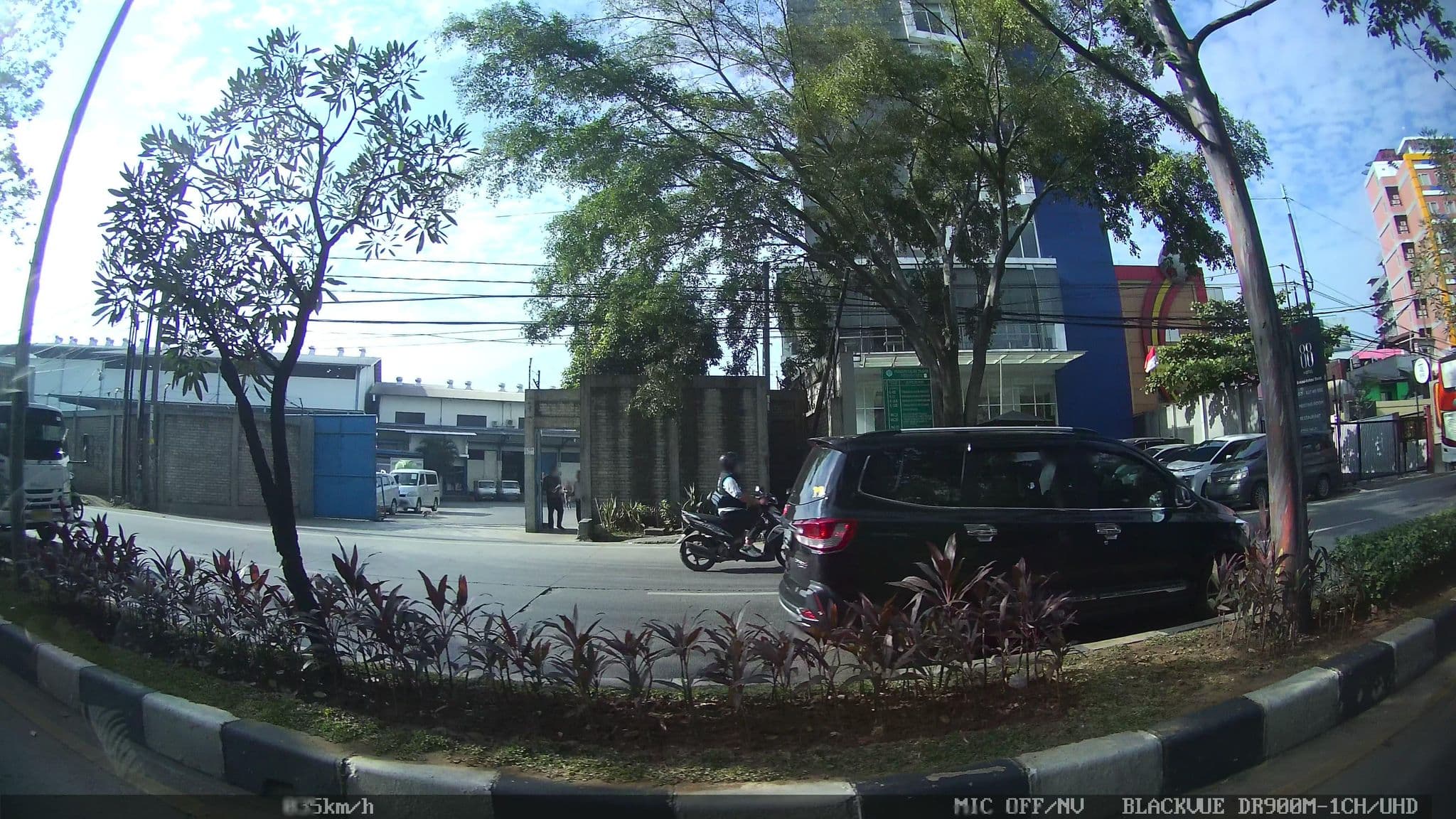 Street view near Hotel 88 Bekasi, Bekasi — © kaart_2 (CC BY-SA · Mapillary)