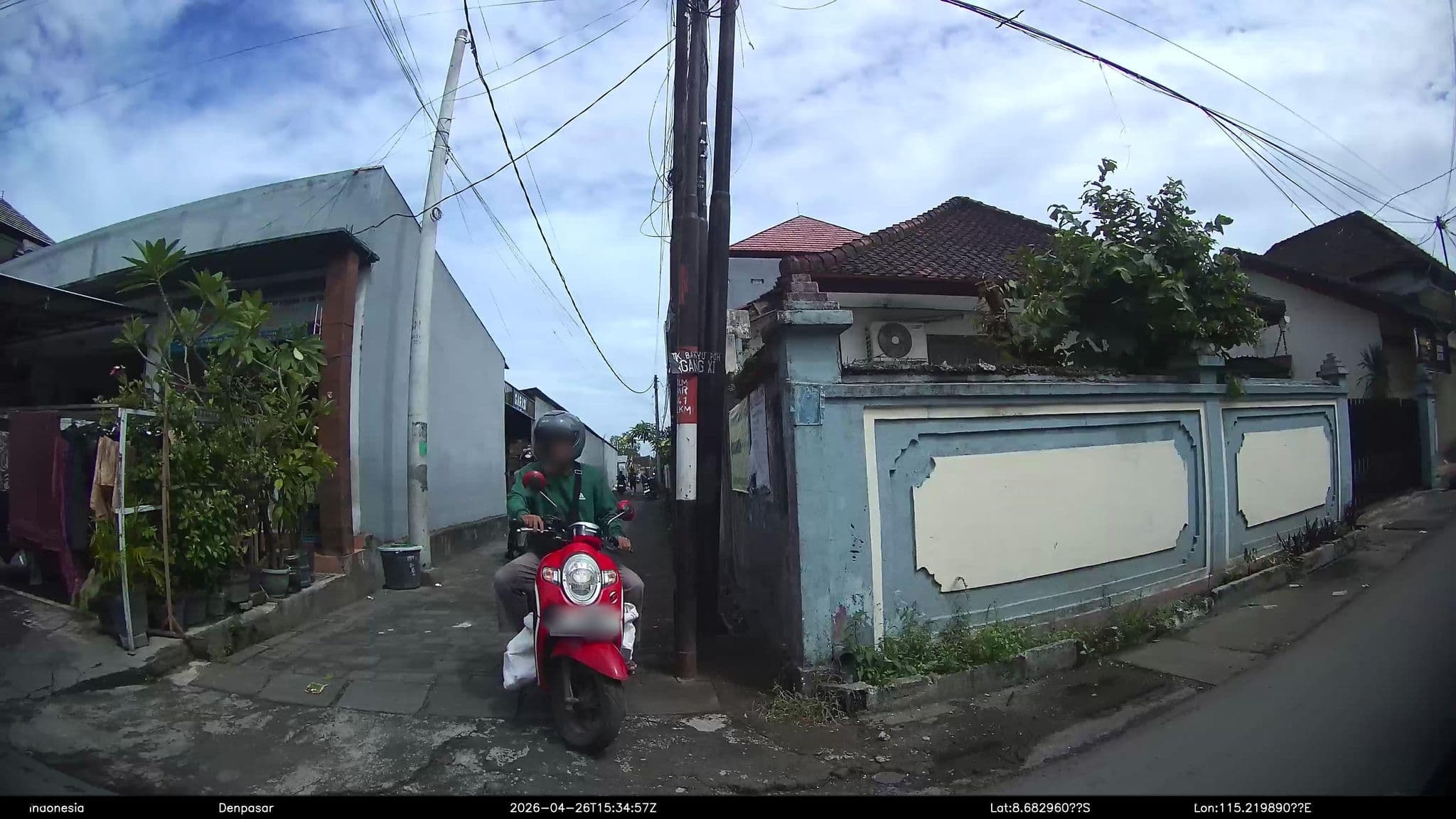 Street view near Hube Roomstay, Denpasar