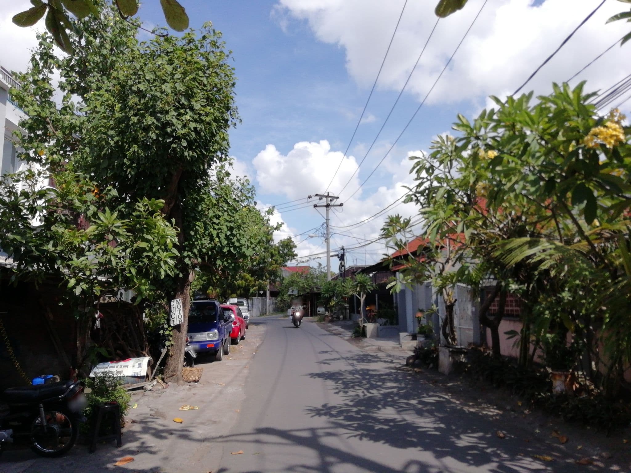 Street view near Sunrise Residence Bali, Denpasar