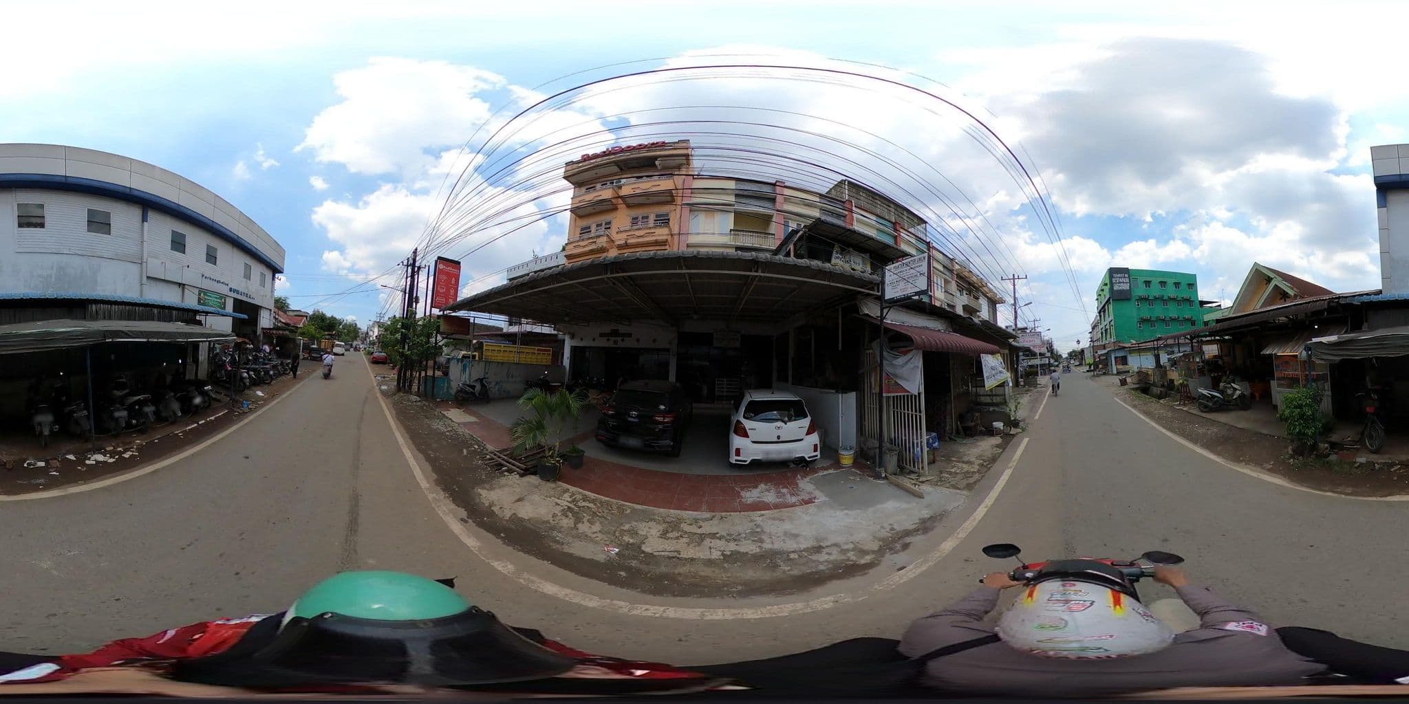 Street view near Nidia Nugraha Hotel, Medan — © danbjoseph (CC BY-SA · Mapillary)