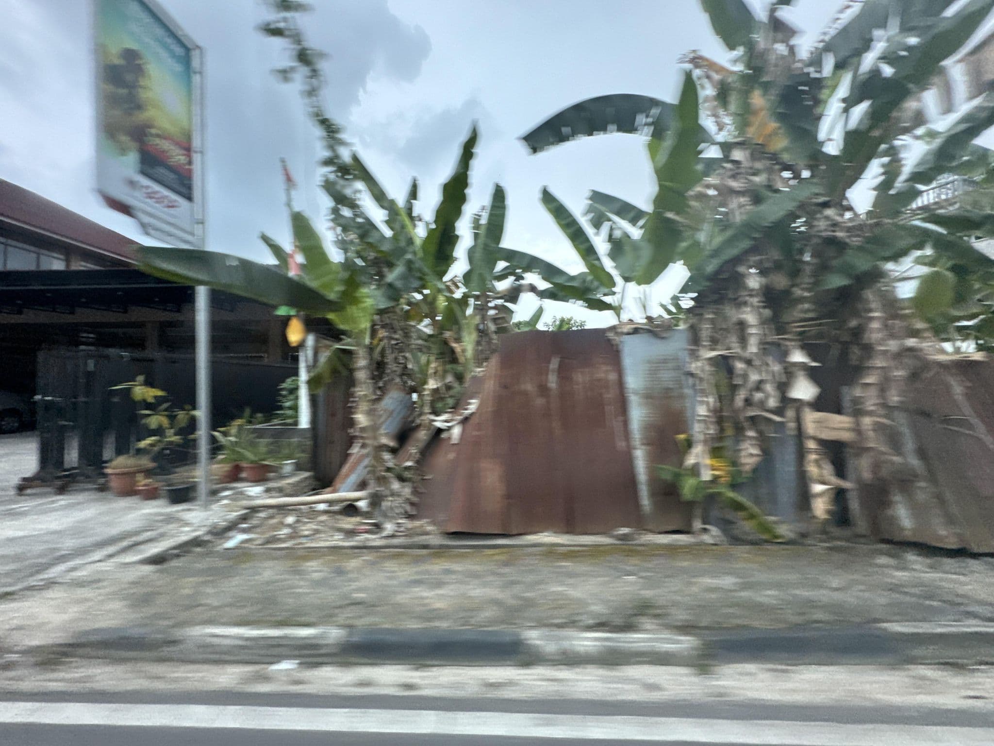 Street view near Lumba Lumba Inn, Tanjung Pinang — © filipb (CC BY-SA · Mapillary)