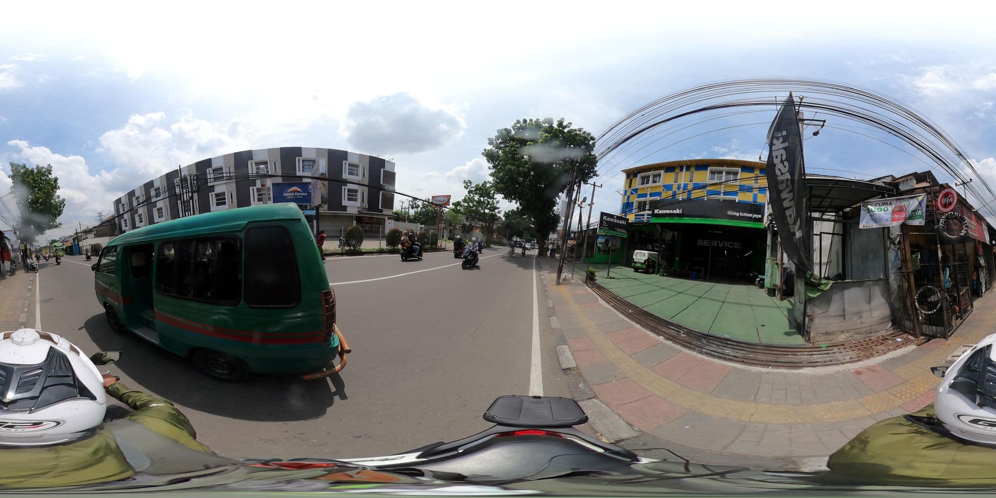 Street view near Hostel Intech Kopo 538, Margahayukencana — © Kaart_Local (CC BY-SA · Mapillary)
