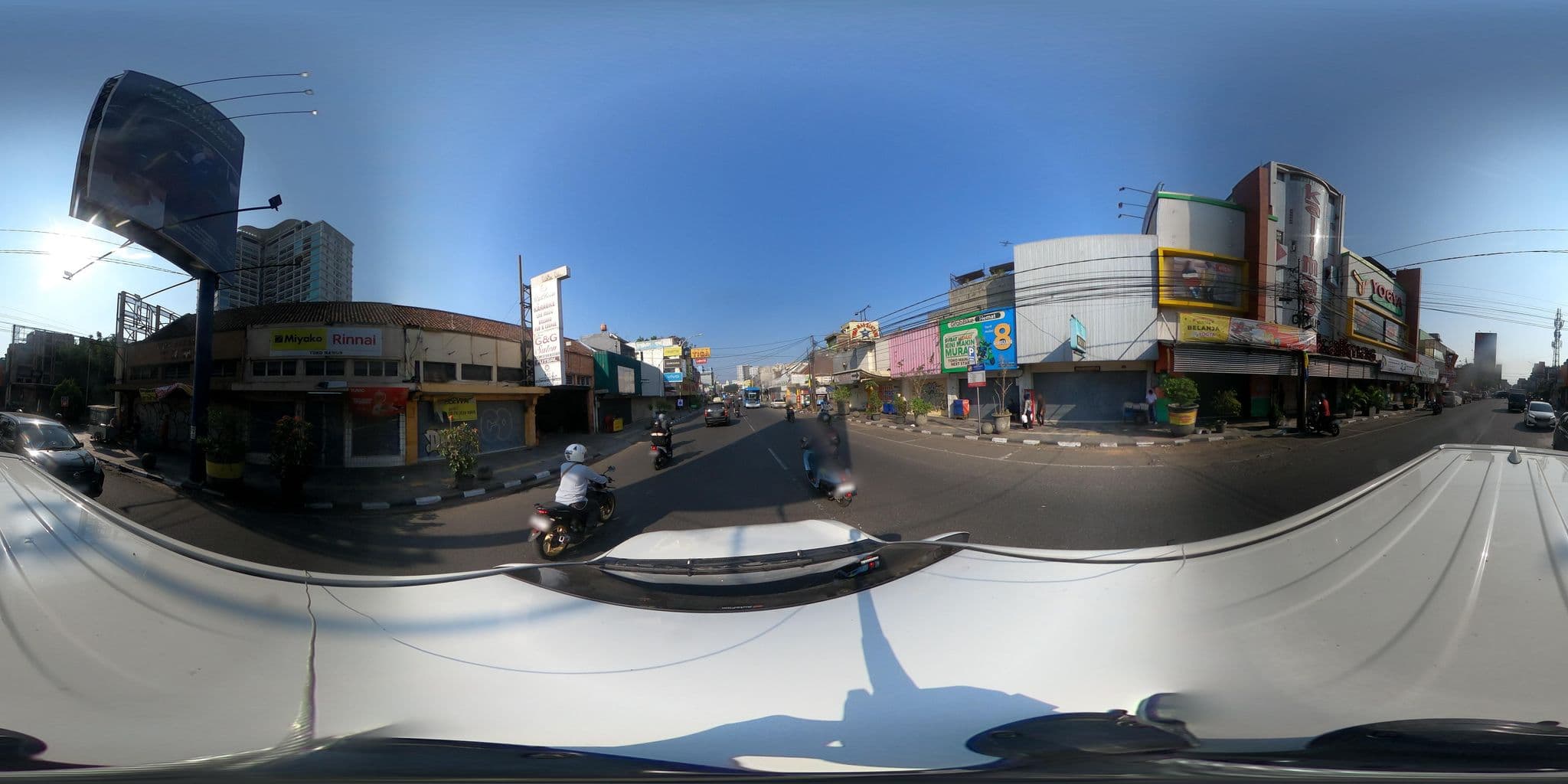 Street view near Greko Creative Hub Hotel Bandung, Bandung — © kaart_2 (CC BY-SA · Mapillary)