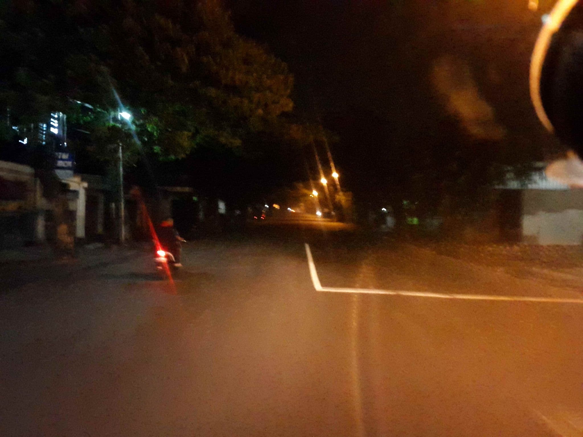 Street view near Hotel Indah Palace, Grogol — © roadroid (CC BY-SA · Mapillary)