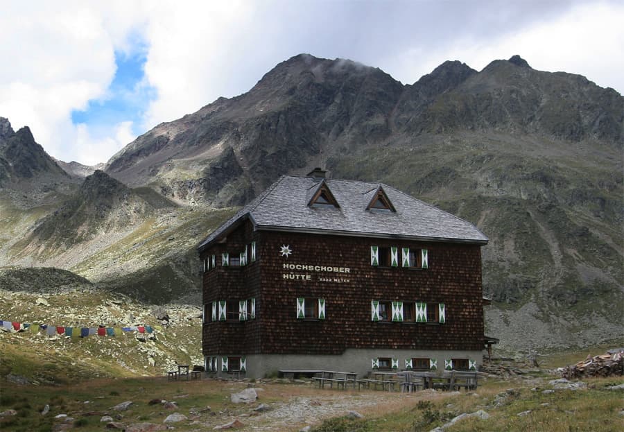 Hochschoberhütte (via Wikimedia Commons, CC BY-SA 2.0 de)