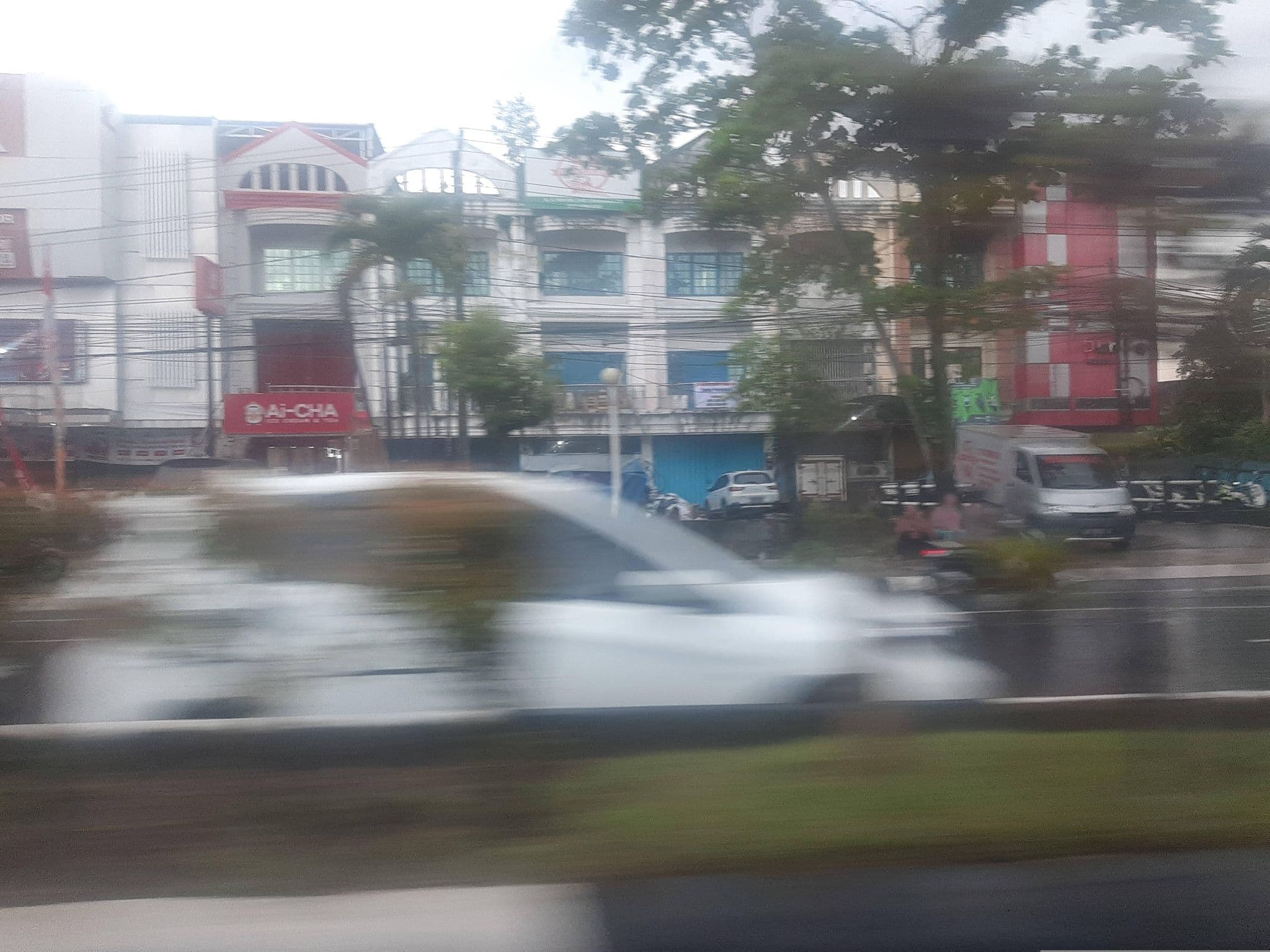Street view near Hotel Sembilan Sembilan Banjarmasin, Banjarmasin — © FenyMufyd (CC BY-SA · Mapillary)