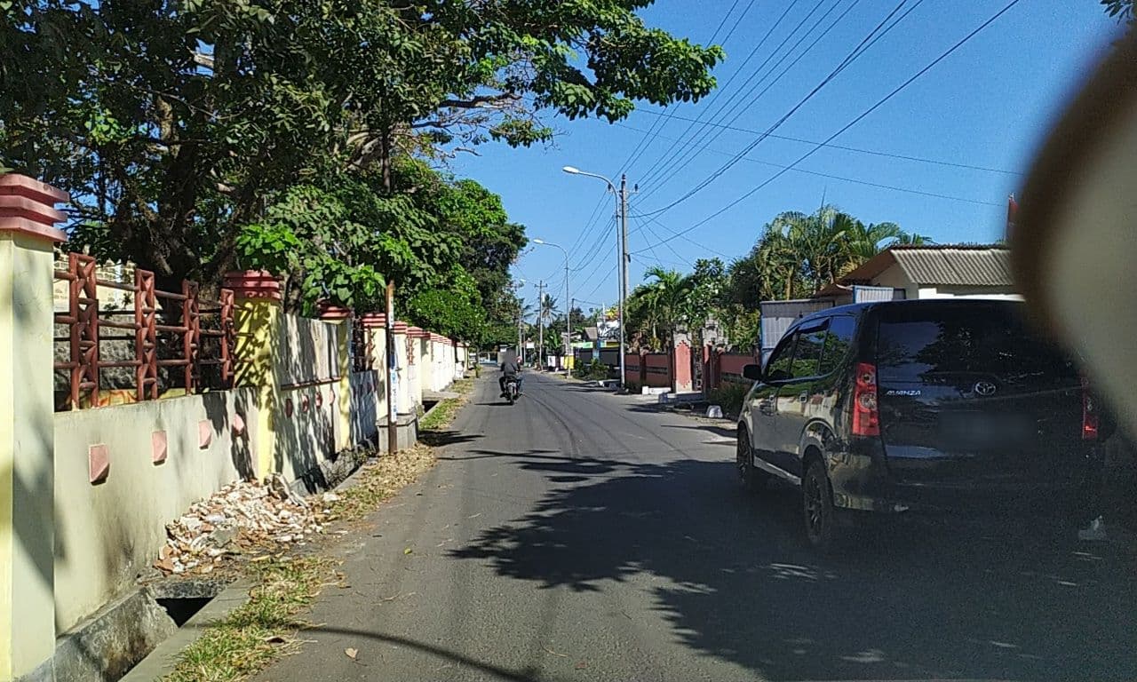 Street view near Hotel Bima Indah, Cilacap — © roadroid (CC BY-SA · Mapillary)