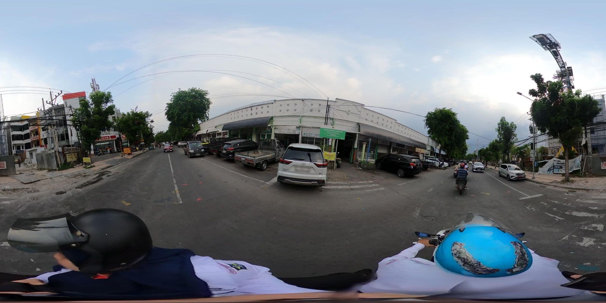 Street view near Mira Inn, Surabaya — © danbjoseph (CC BY-SA · Mapillary)