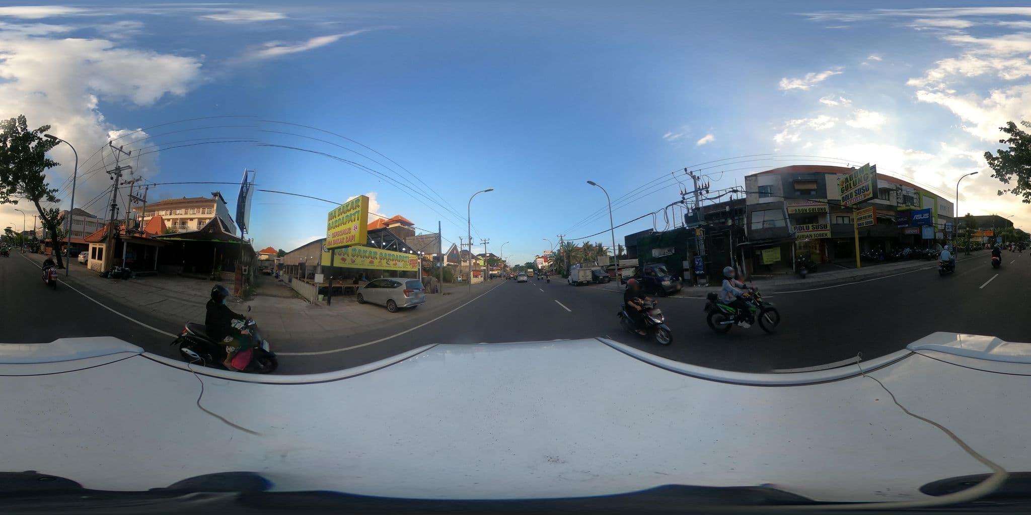 Street view near sunset hostel, Legian