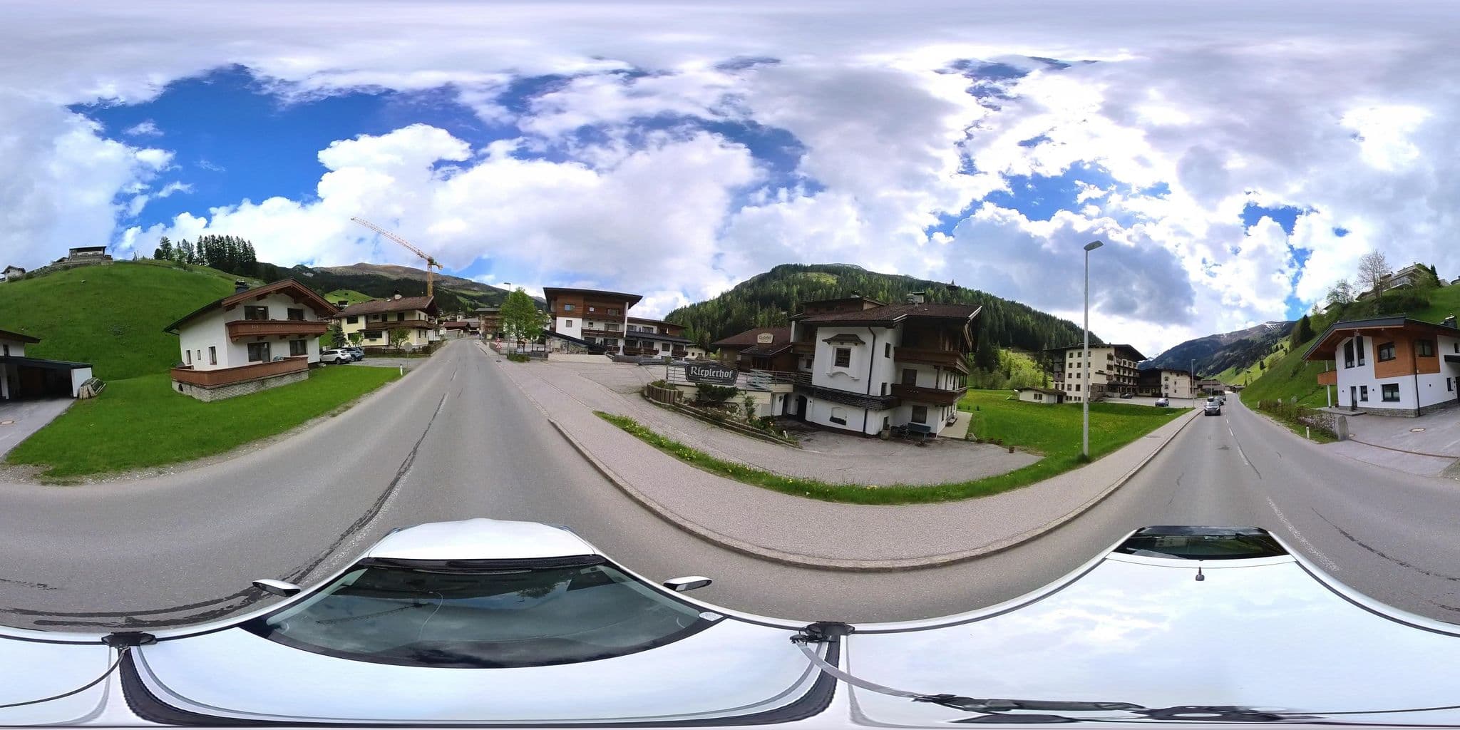 Street view near Rieplerhof, Tux — © osmplus_org (CC BY-SA · Mapillary)