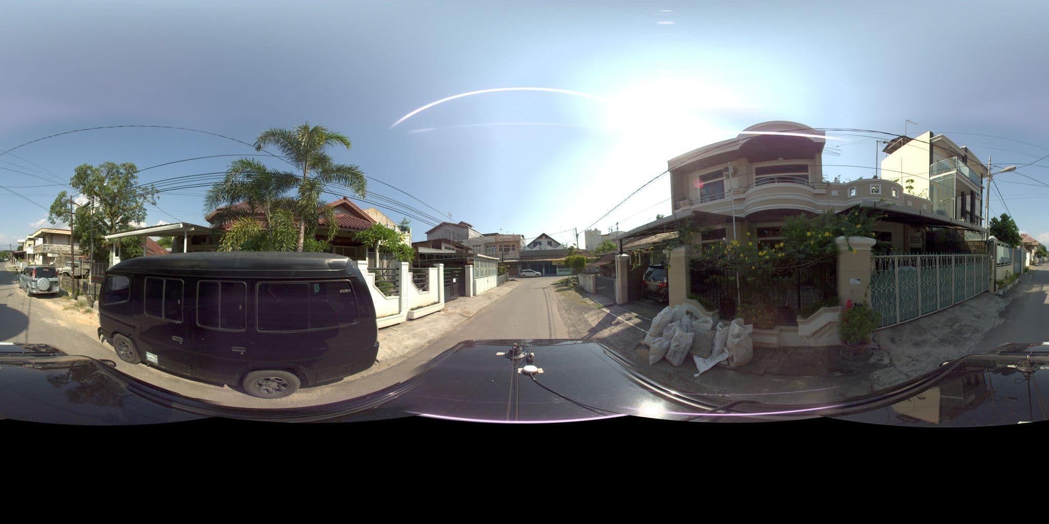 Street view near Sentosa Lodge, Padang — © sarahantos (CC BY-SA · Mapillary)