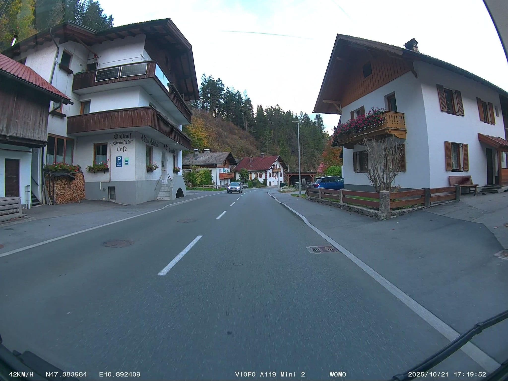 Street view near Gasthof Grünstein, Lermoos — © soulcover (CC BY-SA · Mapillary)