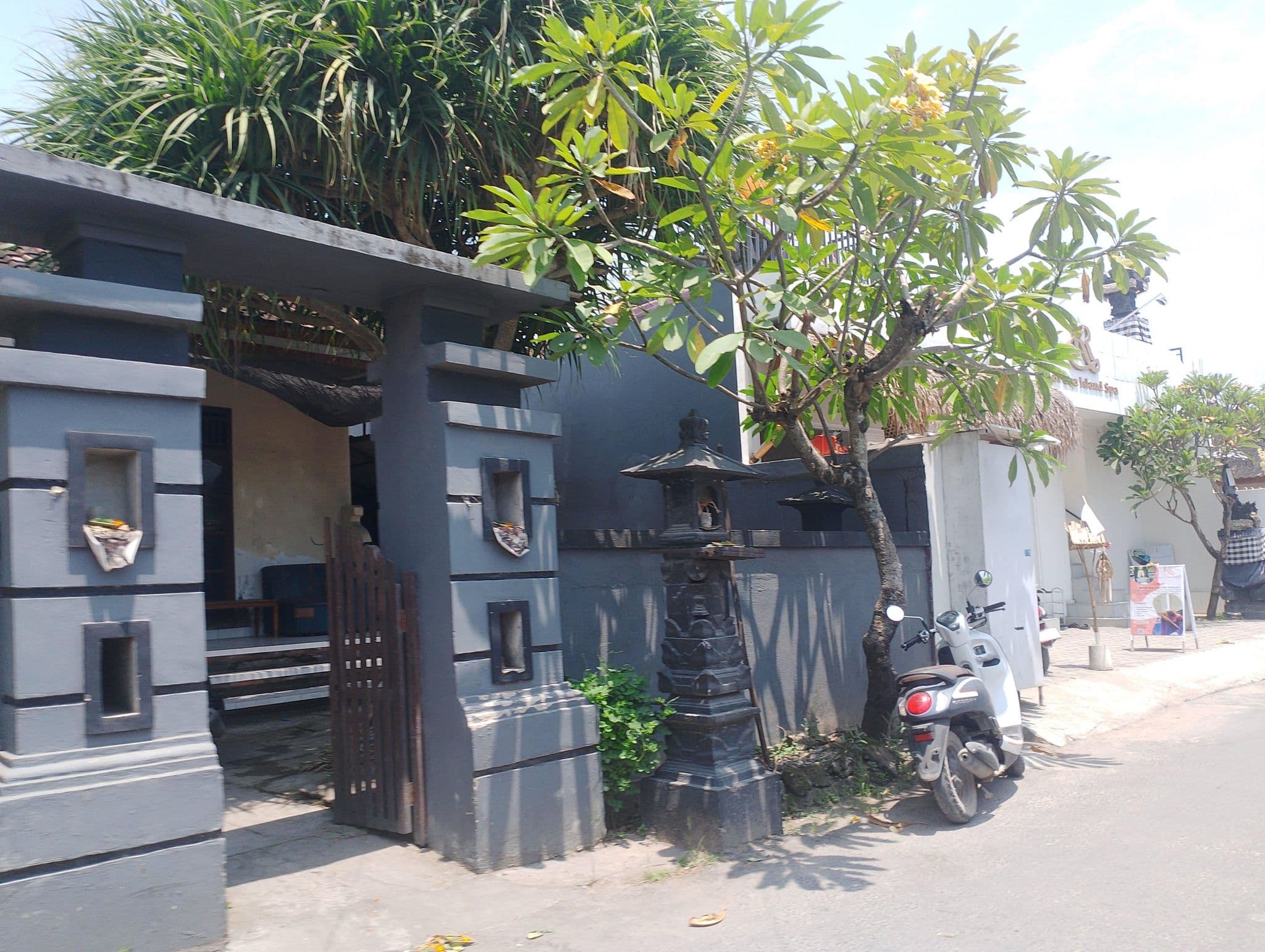 Street view near Arya Inn Enny Salon and Spa, Klungkung