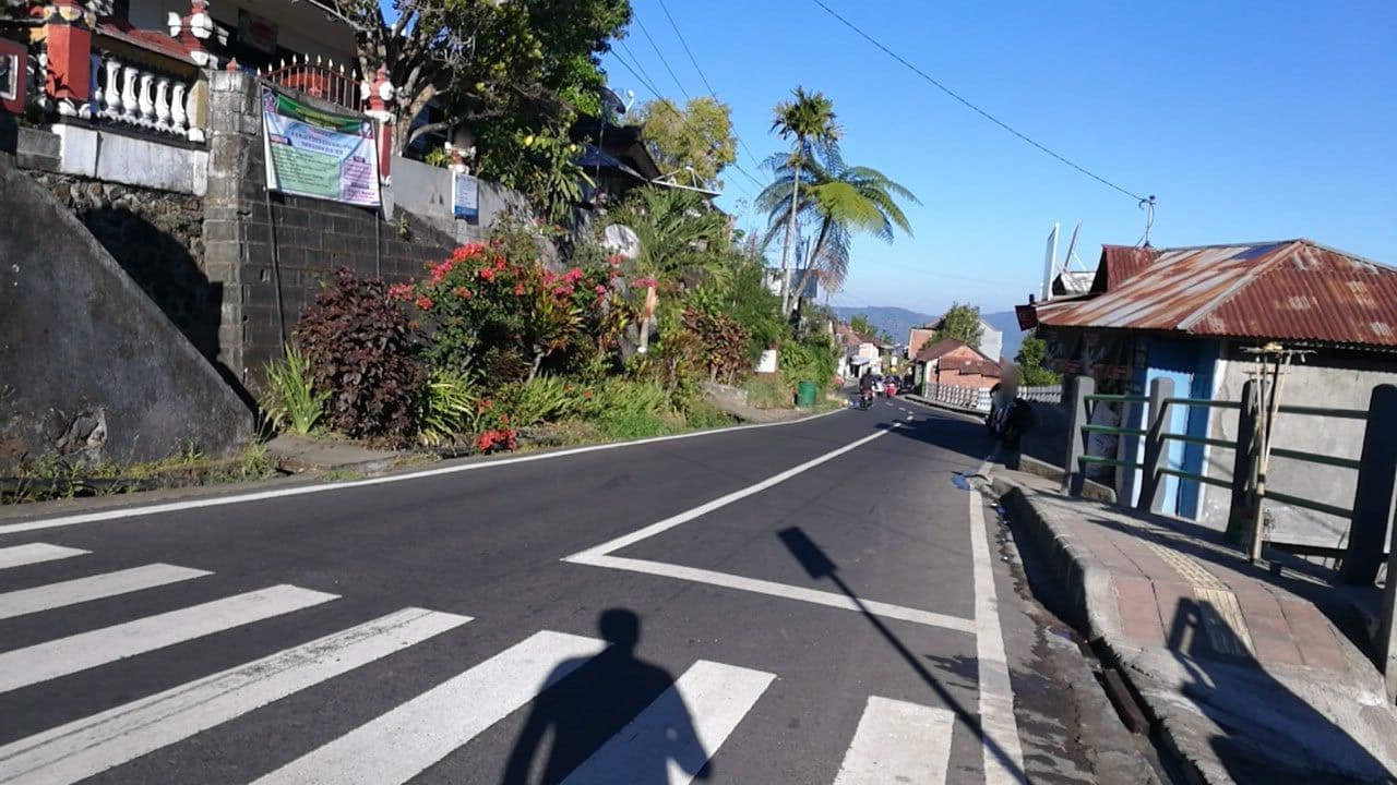 Street view near Puri Sunny Guest House, Munduk — © lga (CC BY-SA · Mapillary)