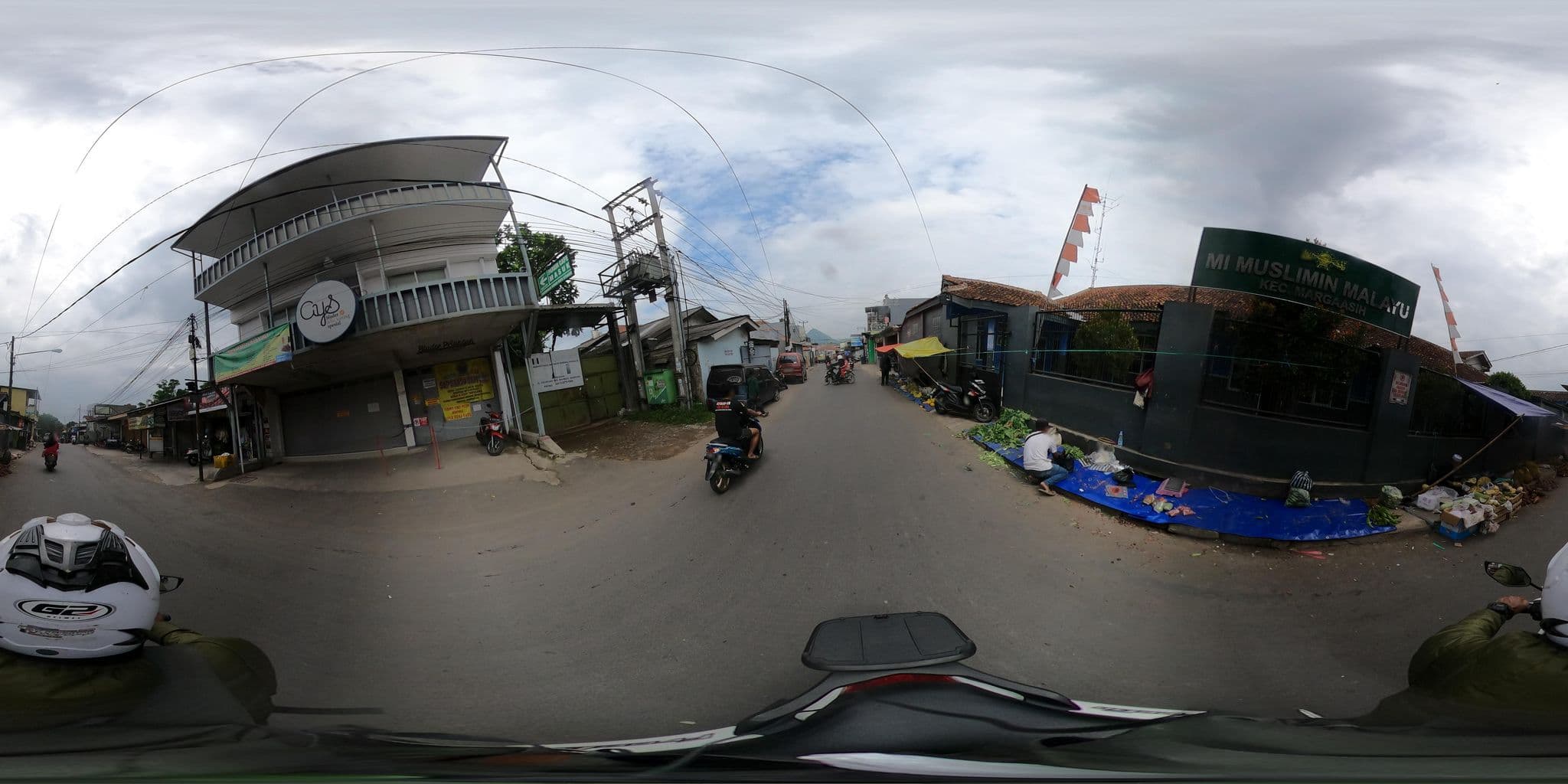 Street view near Kosan Pak Soni, Margahayukencana — © Kaart_Local (CC BY-SA · Mapillary)