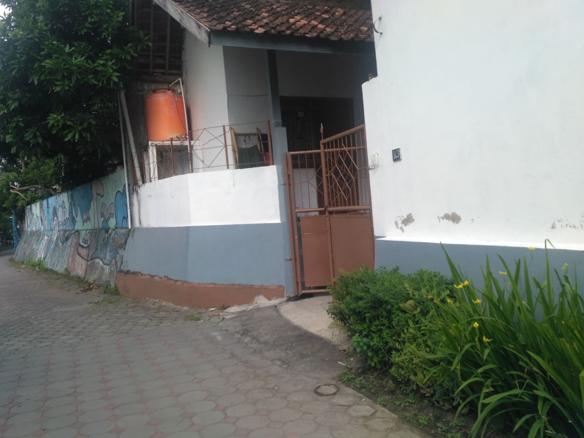 Street view near Qos-ku 146, Melati
