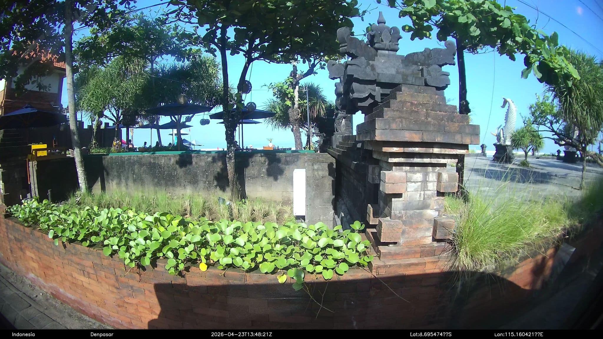 Street view near Sugar Sand Hotel, Legian