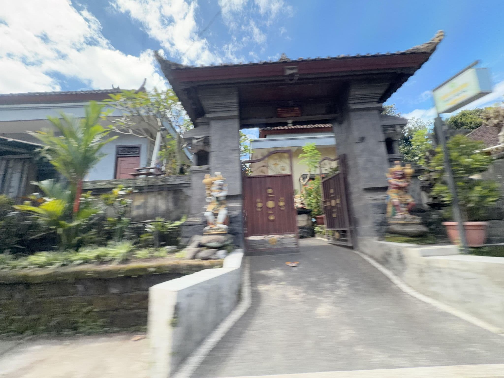 Street view near Semana Residences, Ubud