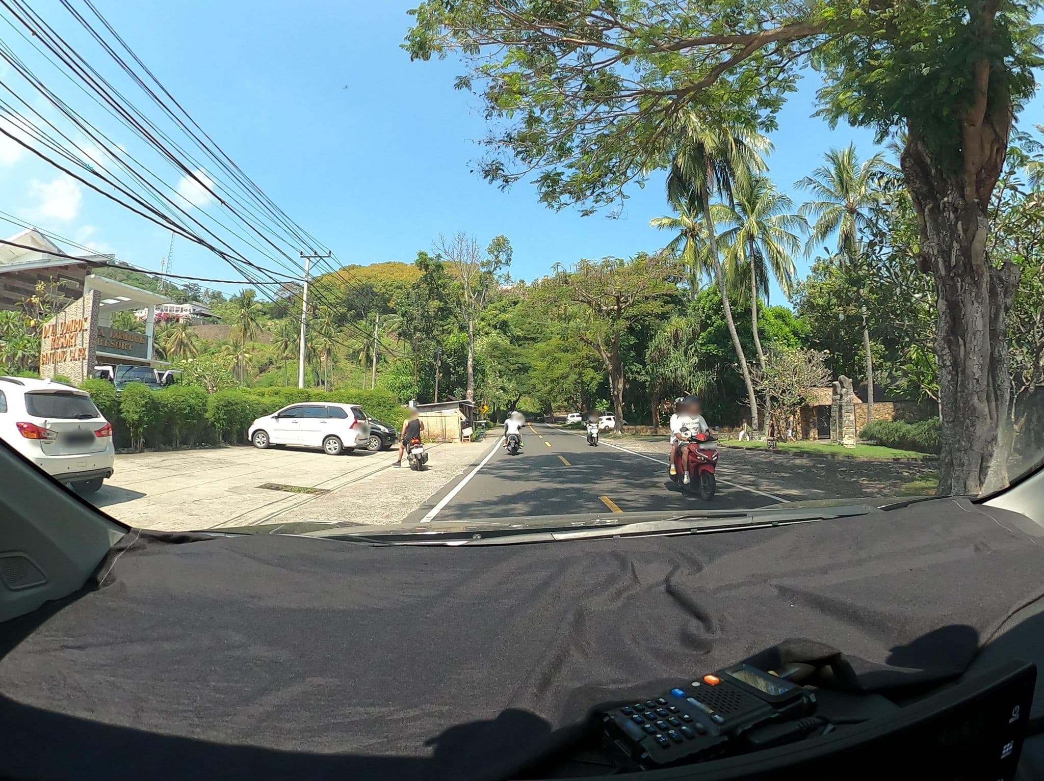 Street view near Diva Lombok Resort, Senggigi — © Kaart_Local (CC BY-SA · Mapillary)
