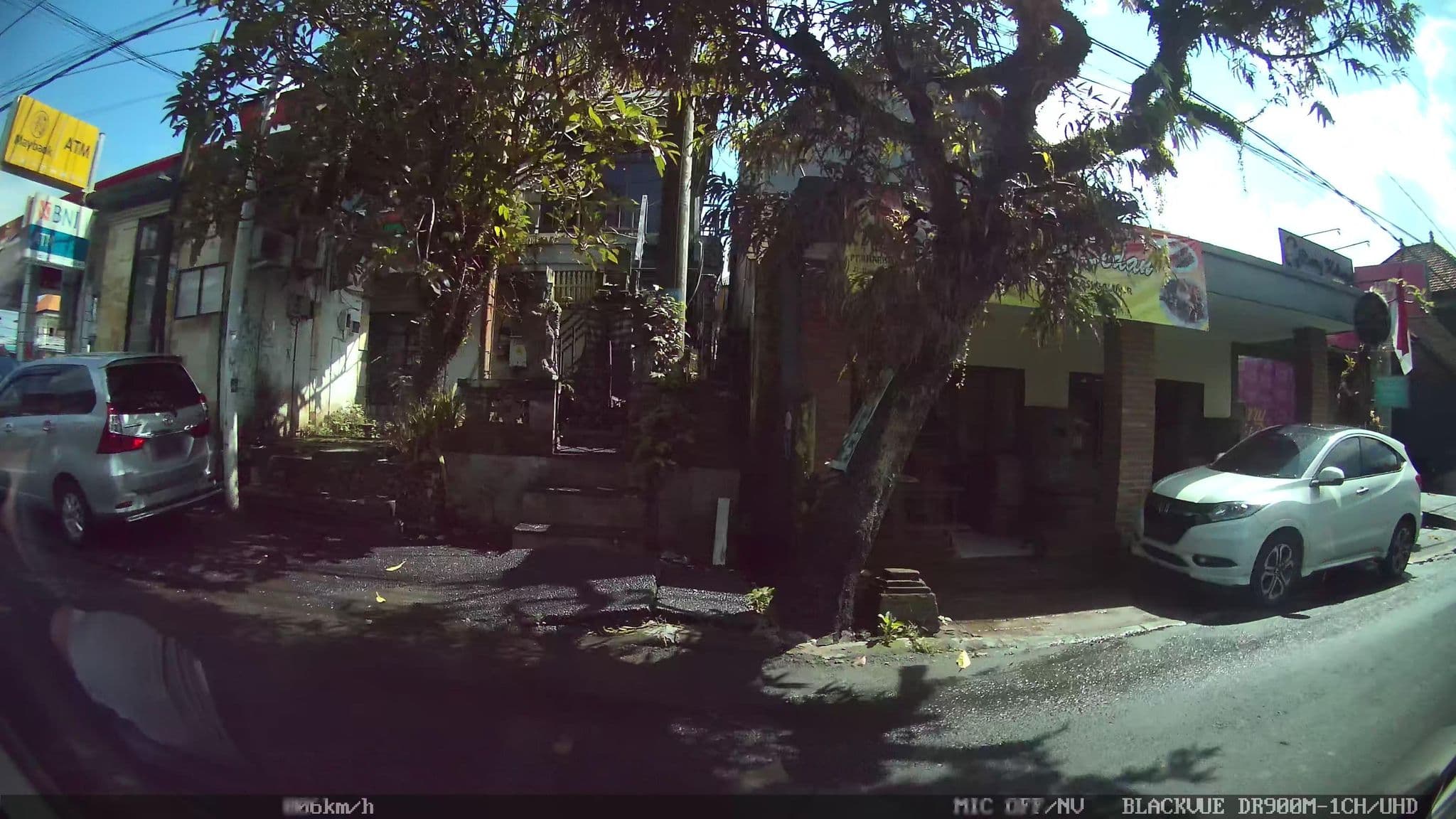 Street view near Tude Hostel Ubud, Ubud — © kaart_1 (CC BY-SA · Mapillary)