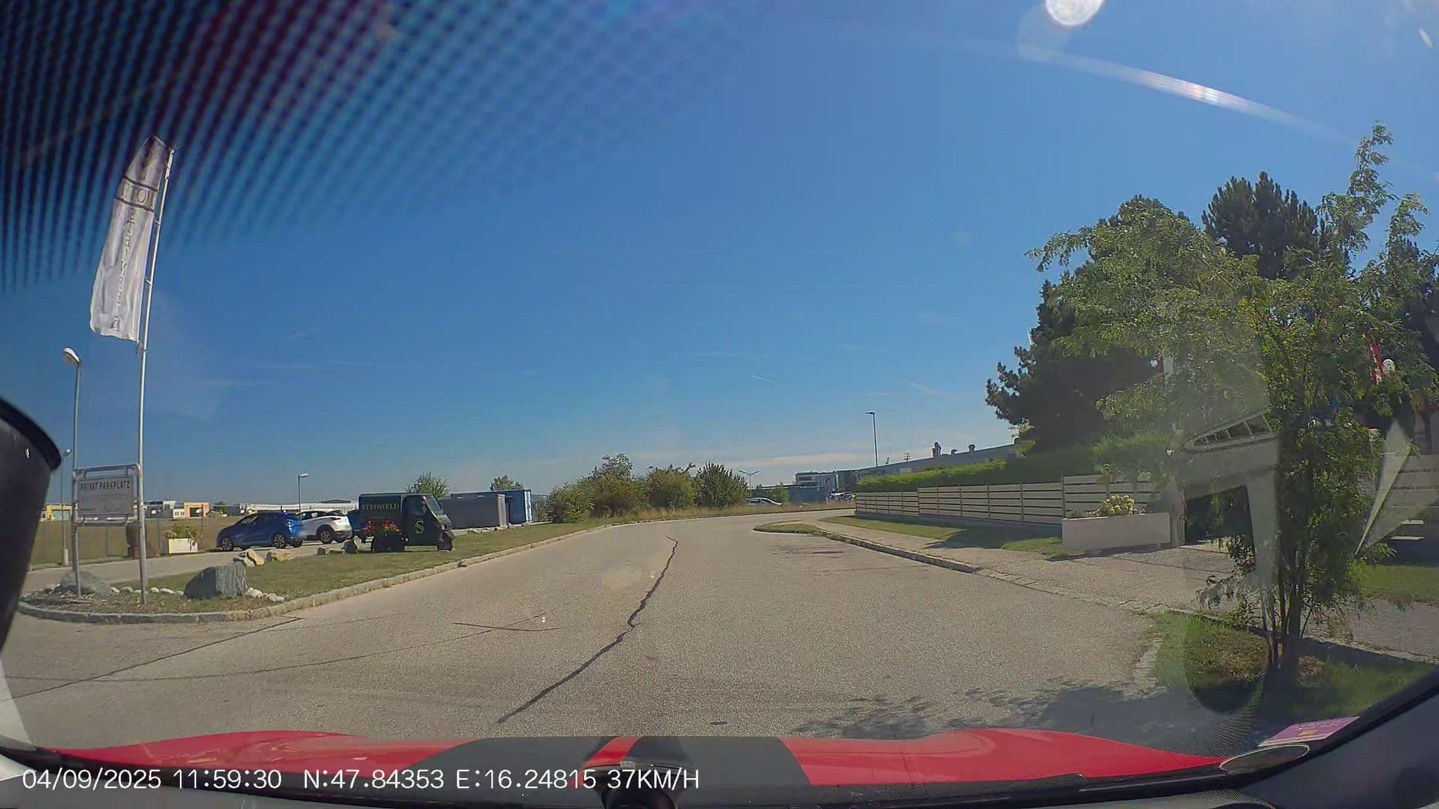 Street view near Steinfeld - Hotel Garni, Theresienfeld — © AR88 (CC BY-SA · Mapillary)