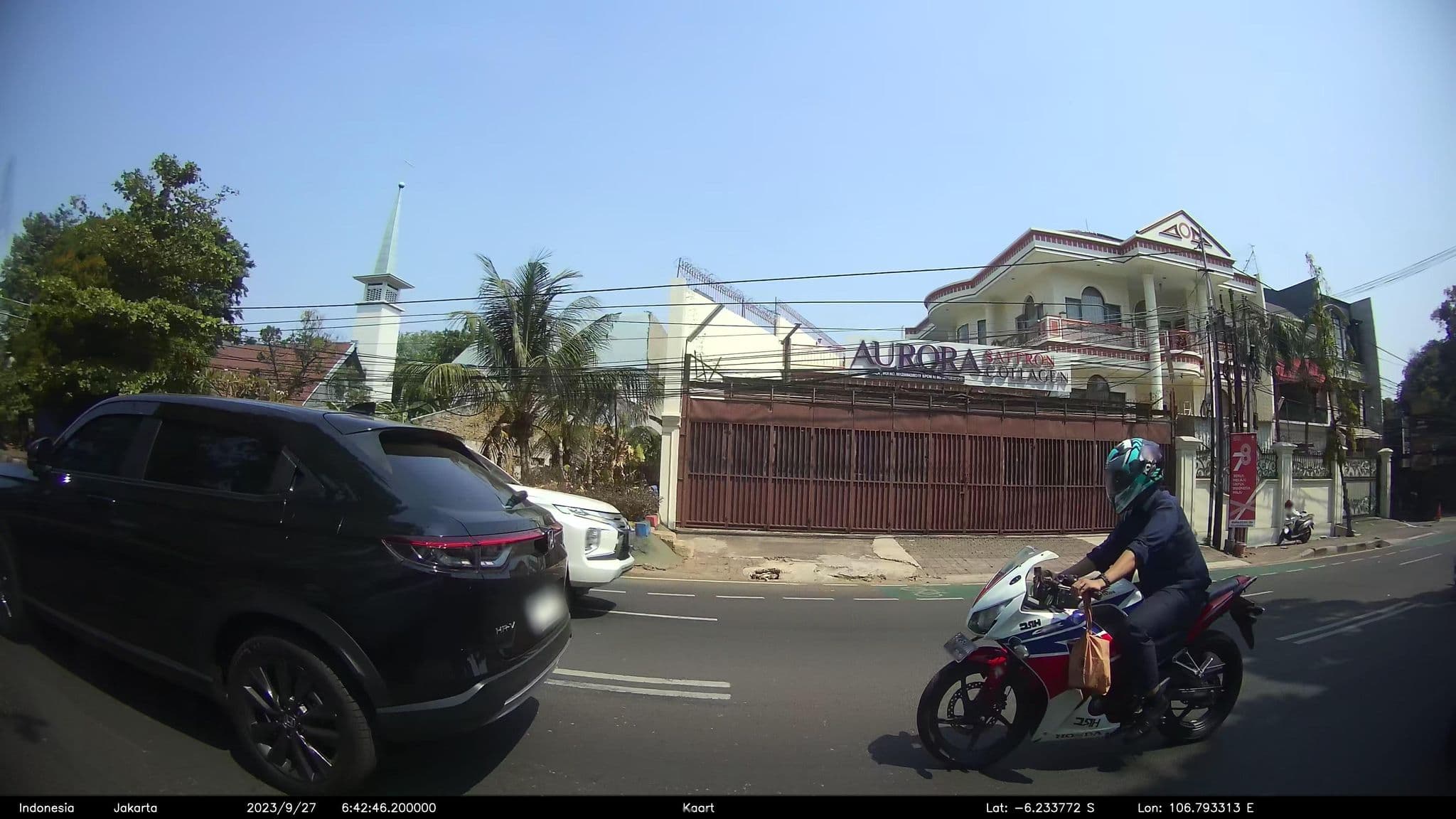 Street view near RedDoorz, Jakarta