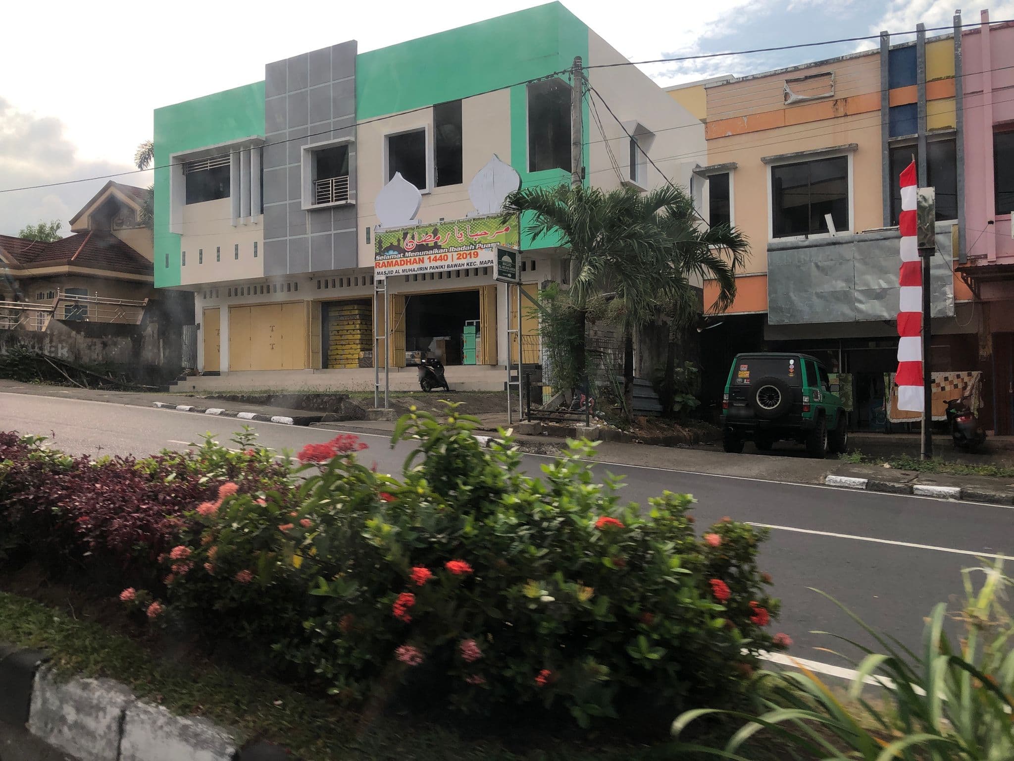 Street view near VICTORIA INN, Manado