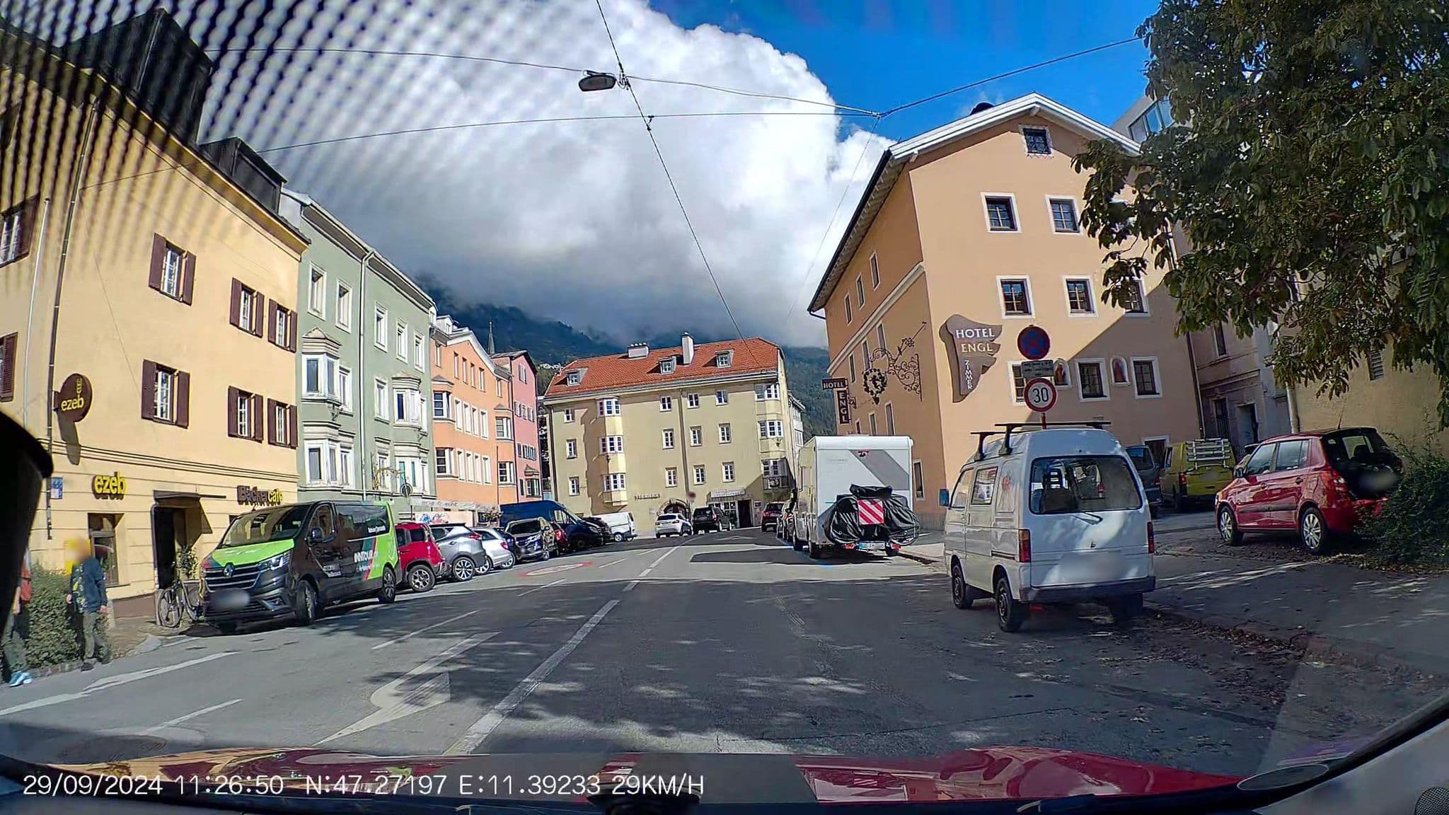 Street view near Hotel Engl, Innsbruck — © AR88 (CC BY-SA · Mapillary)