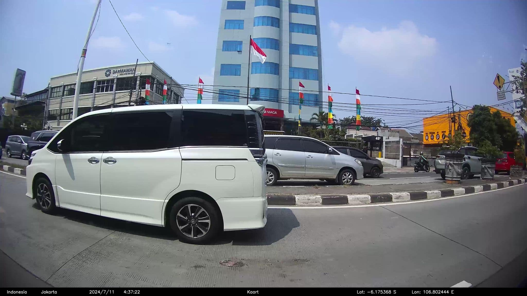 Street view near Business Hotel, Jakarta