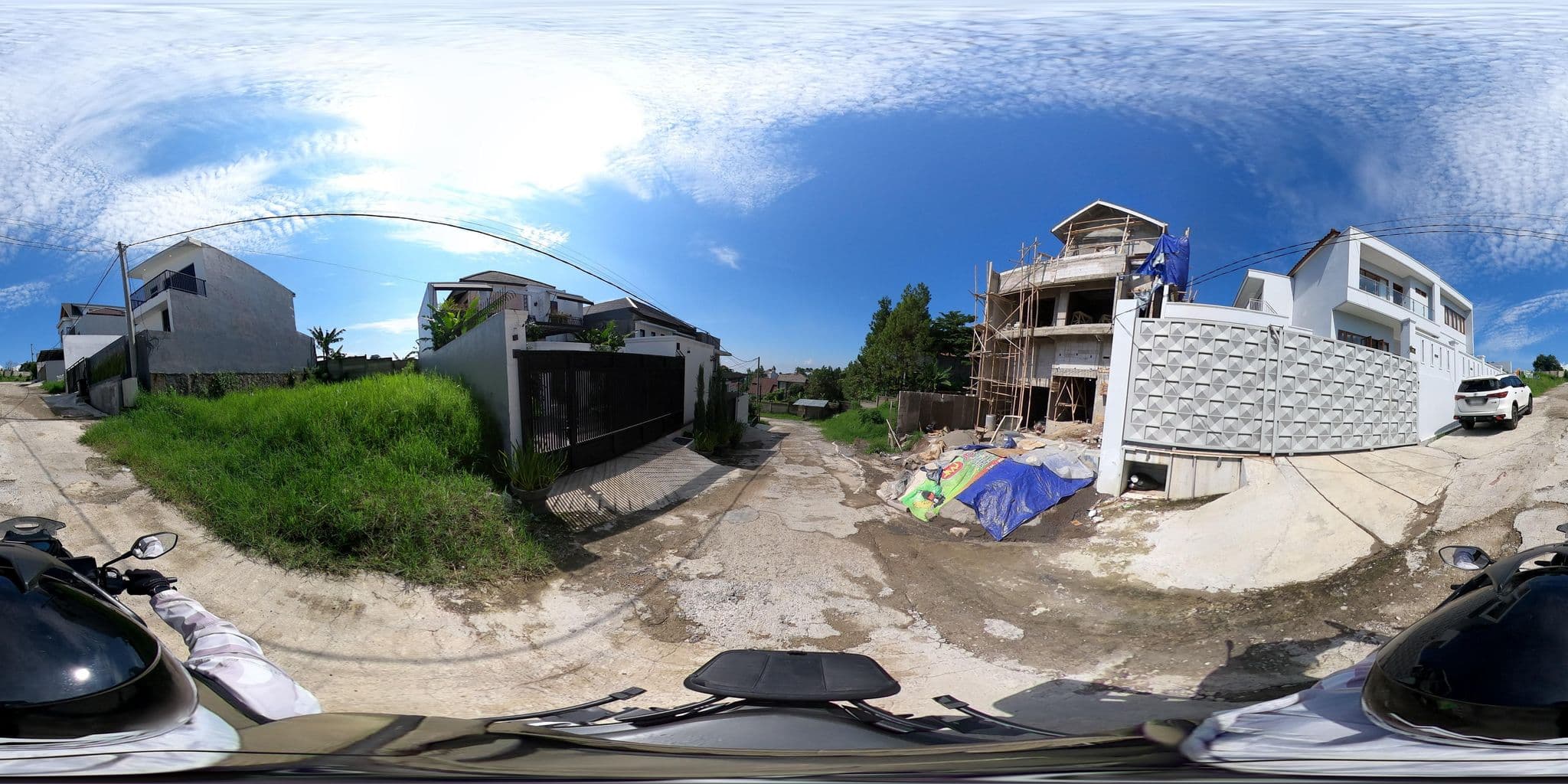 Street view near Mogen Villa Setiabudi Regency, Lembang — © Kaart_Local (CC BY-SA · Mapillary)
