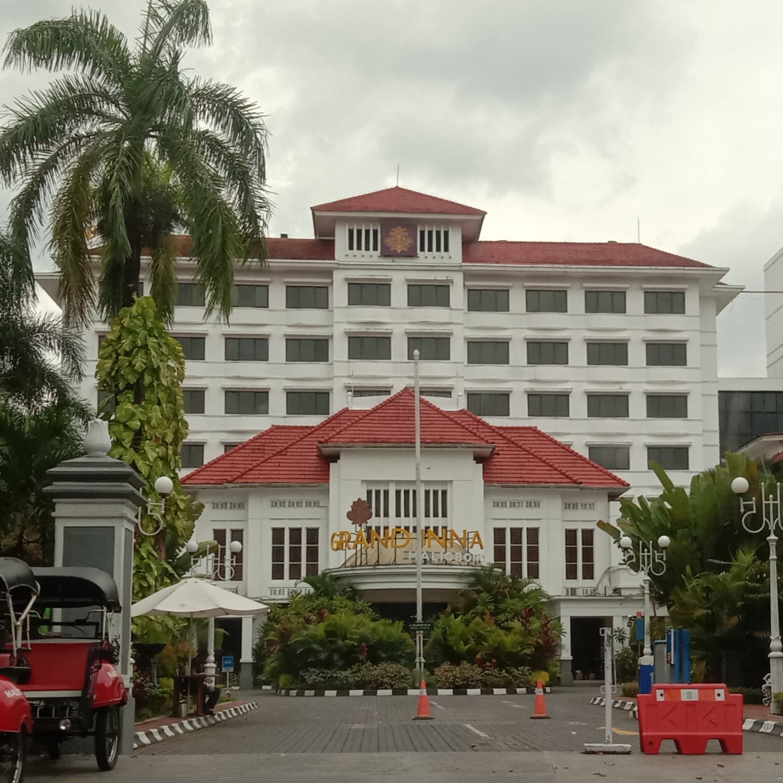 Grand Inna Malioboro — photo via Wikimedia Commons