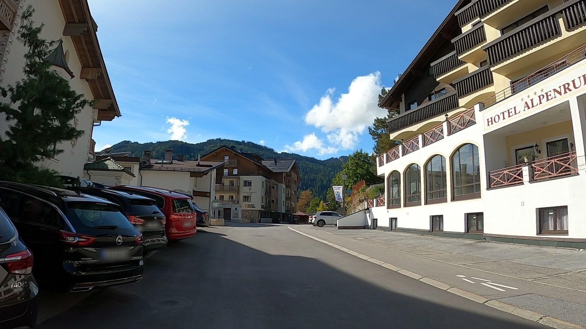 Street view near Hotel Alpenruh, Serfaus — © osmplus_org (CC BY-SA · Mapillary)