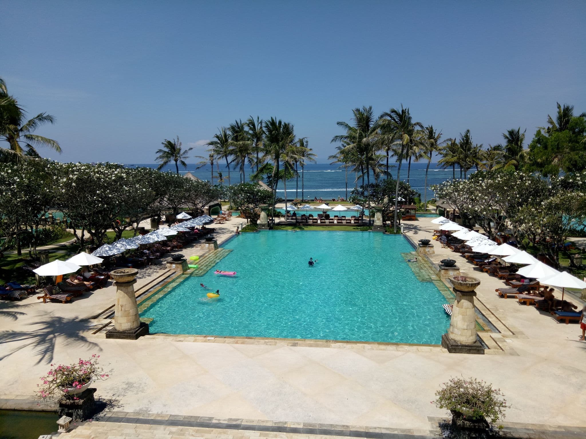 Street view near Conrad Bali, Nusa Dua — © tla (CC BY-SA · Mapillary)