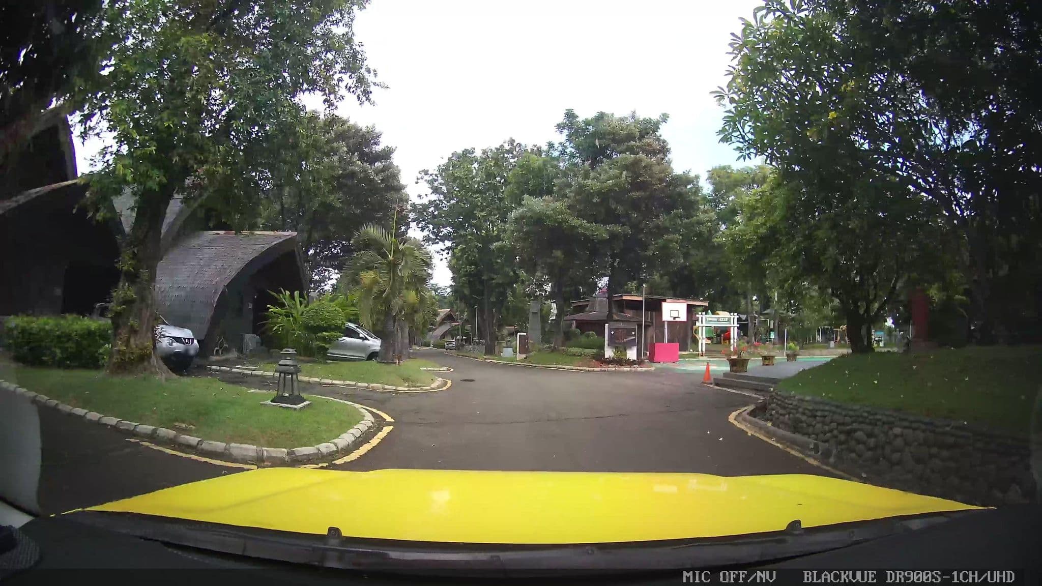 Street view near Cakalang, Jakarta